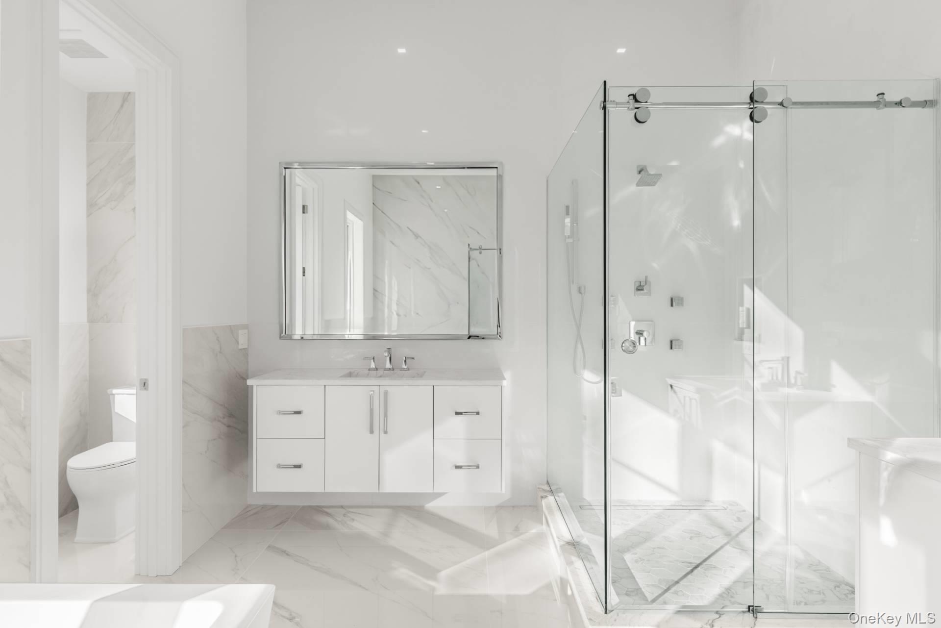 148 Middle Line Highway, Southampton, NY 11968