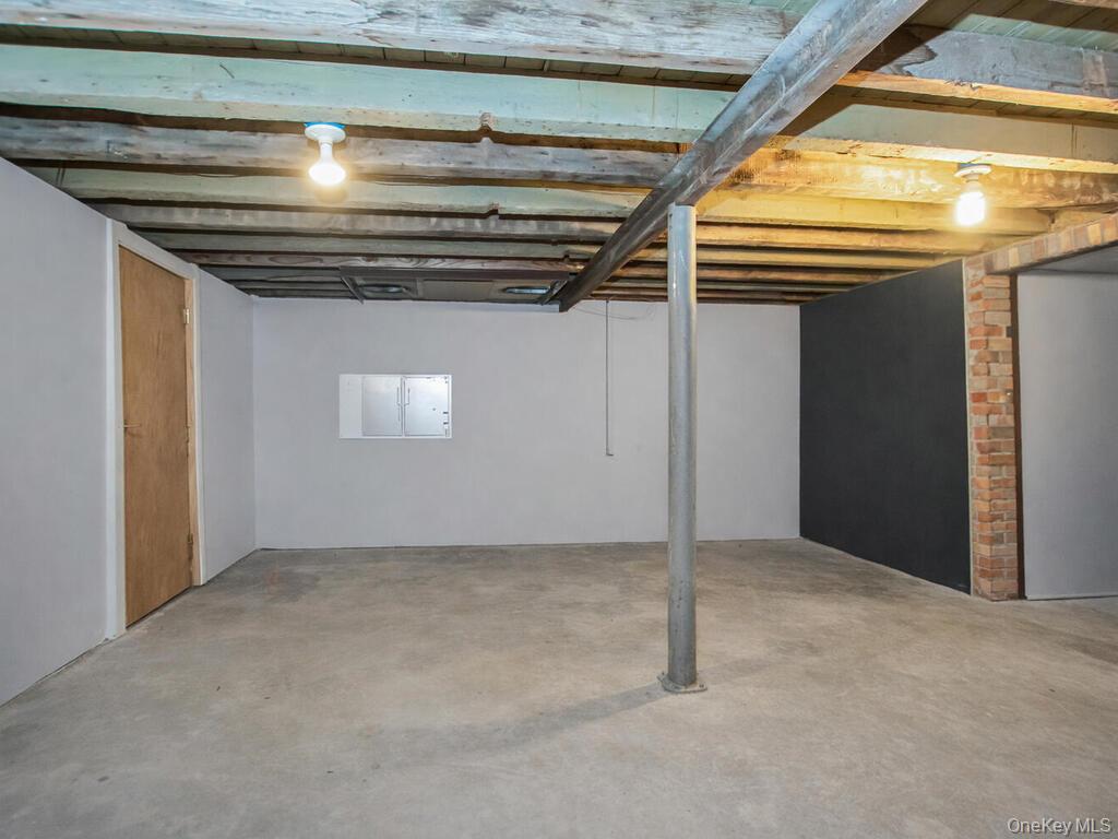 27 Warren Avenue, Haverstraw, NY 10927