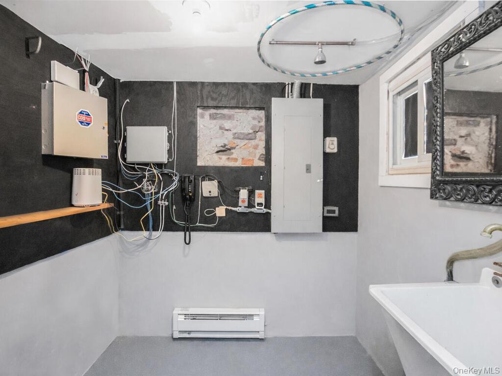 27 Warren Avenue, Haverstraw, NY 10927