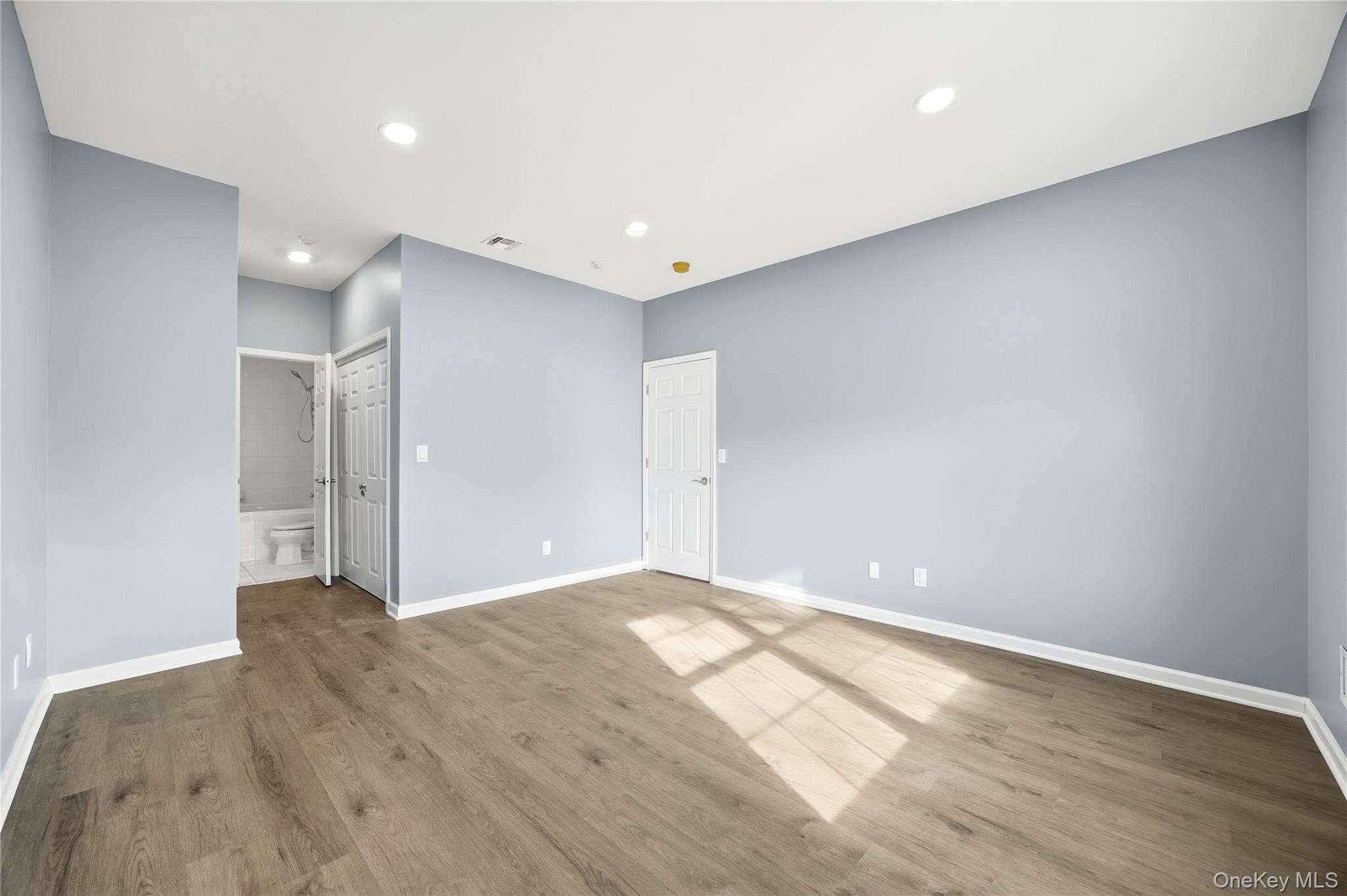 55 Oyster Cove Lane, Blue Point, NY 11715