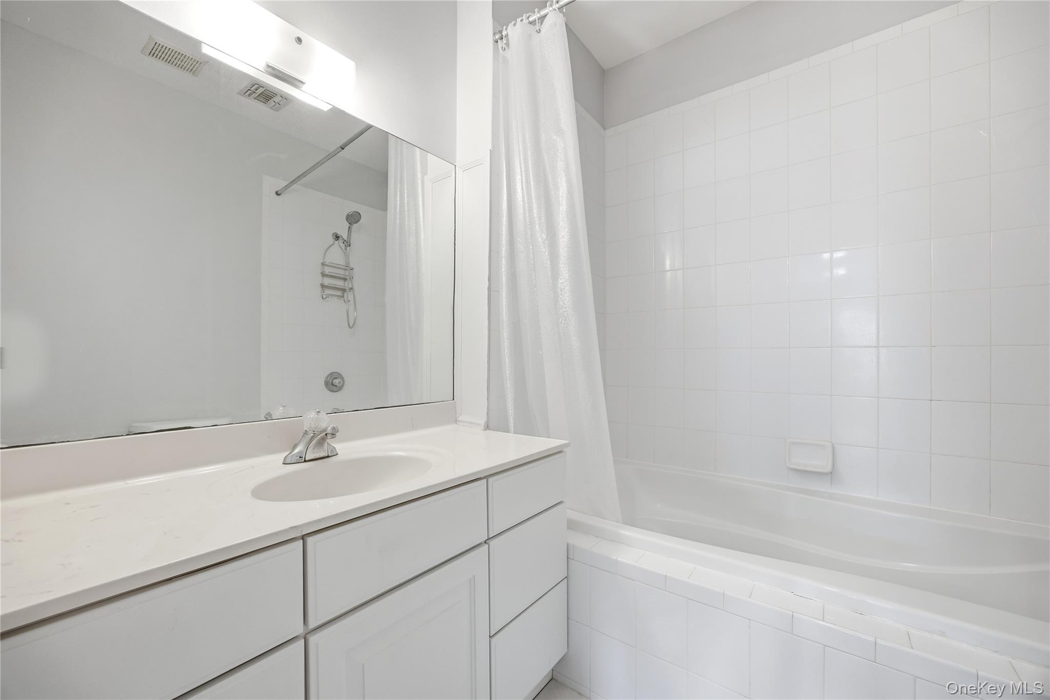 55 Oyster Cove Lane, Blue Point, NY 11715