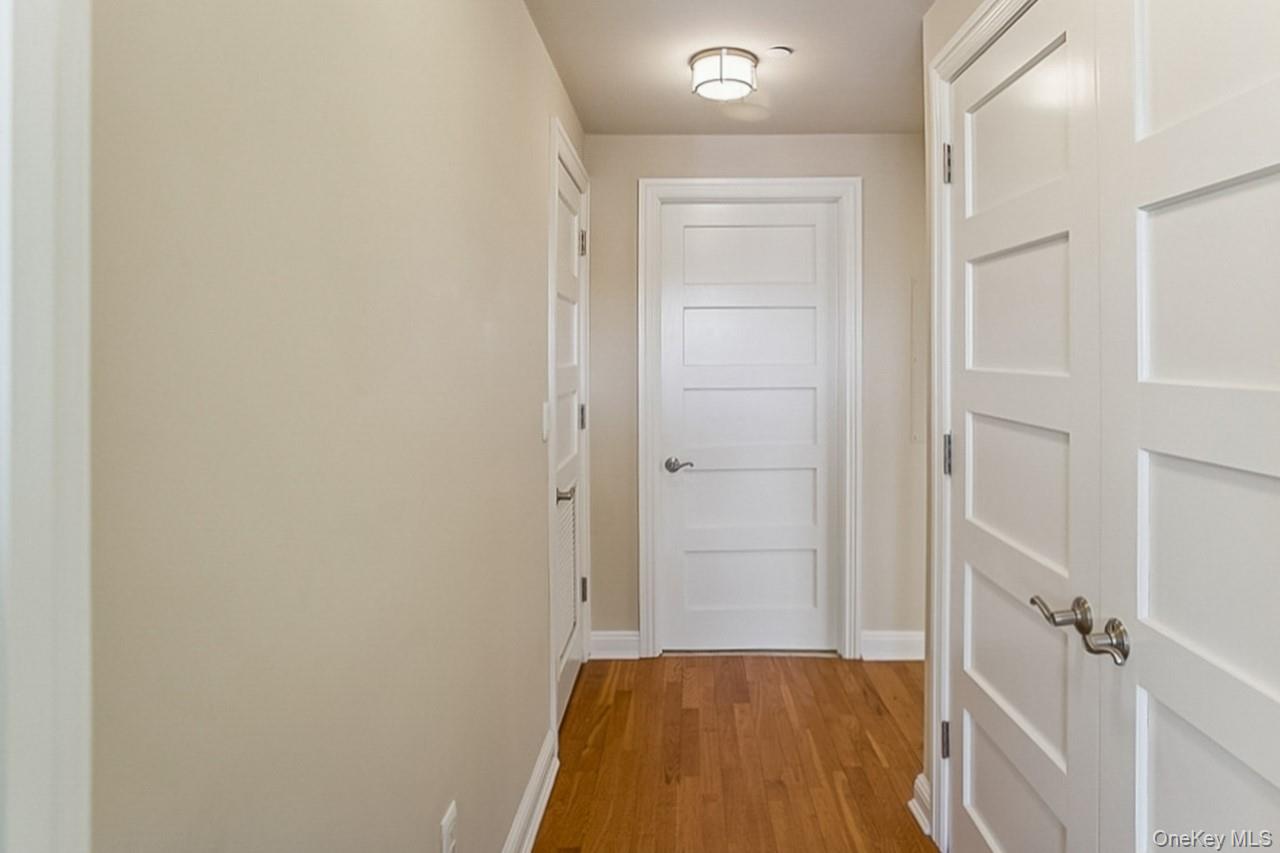 225 Stanley Avenue # 405, Mamaroneck, NY 10543