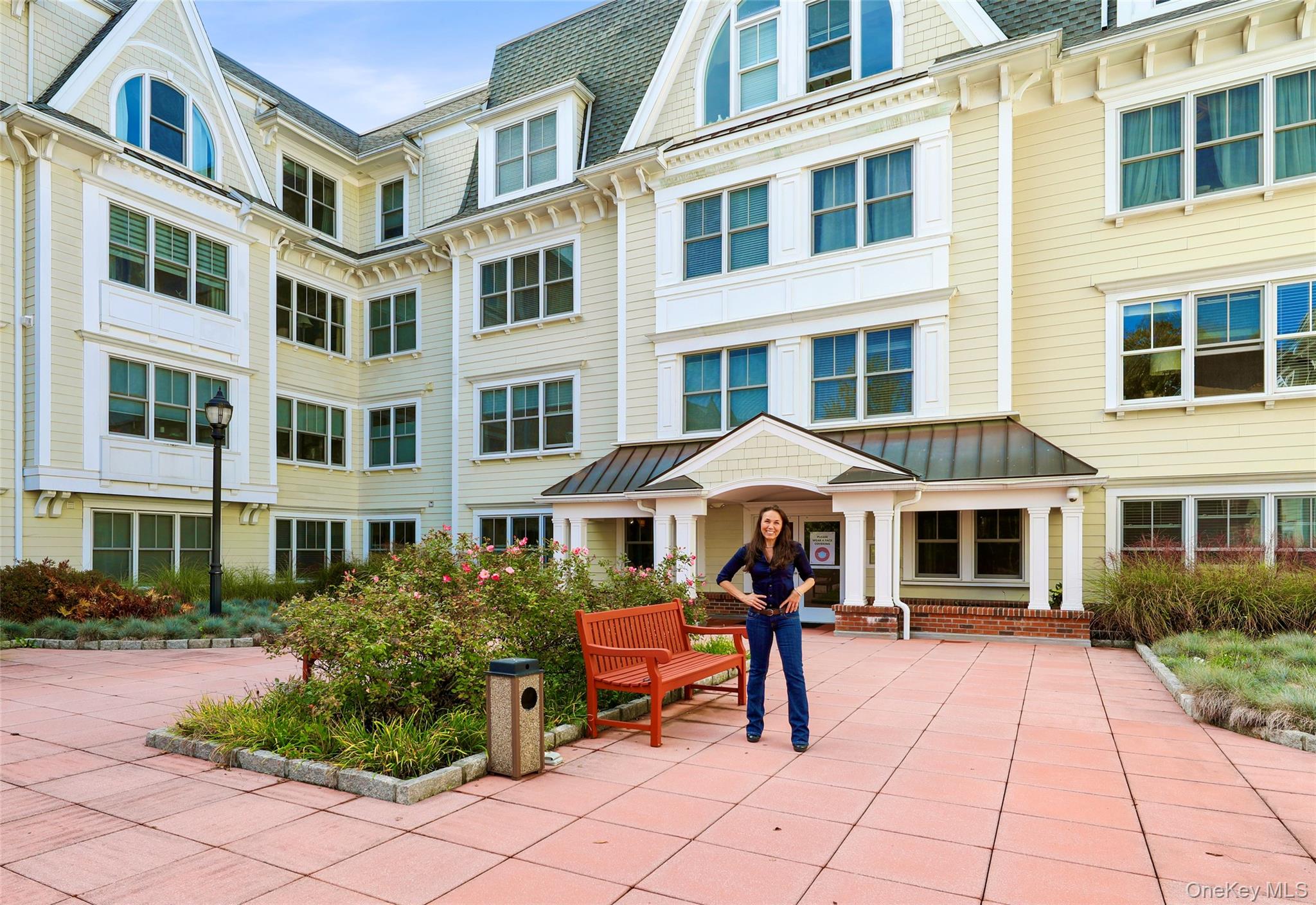 225 Stanley Avenue # 405, Mamaroneck, NY 10543