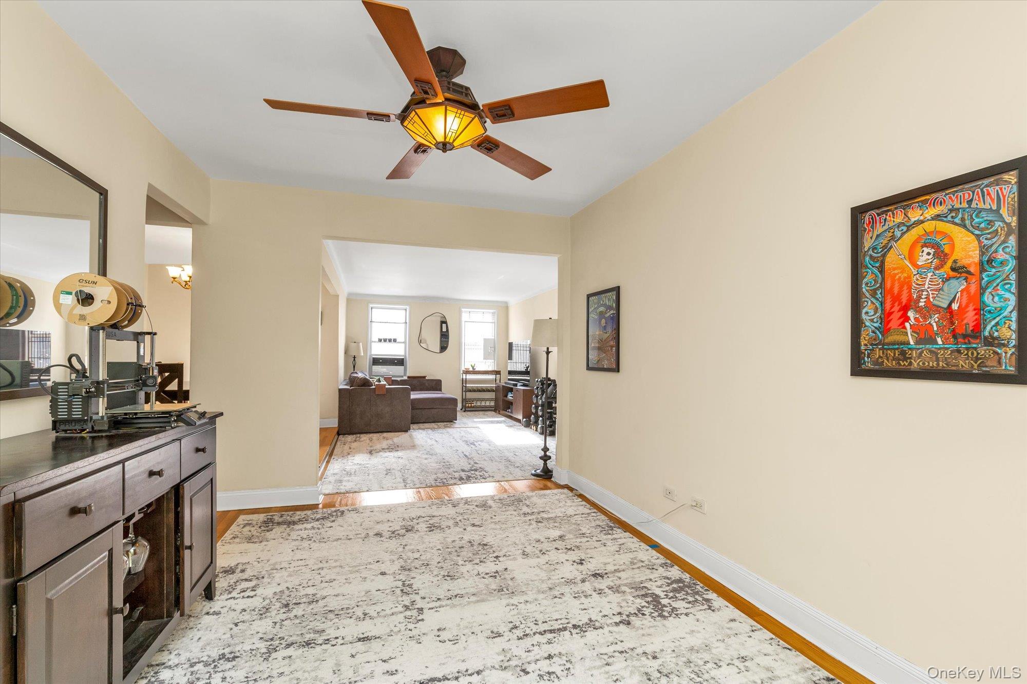 67-12 Yellowstone Boulevard # E8, Forest Hills, NY 11375