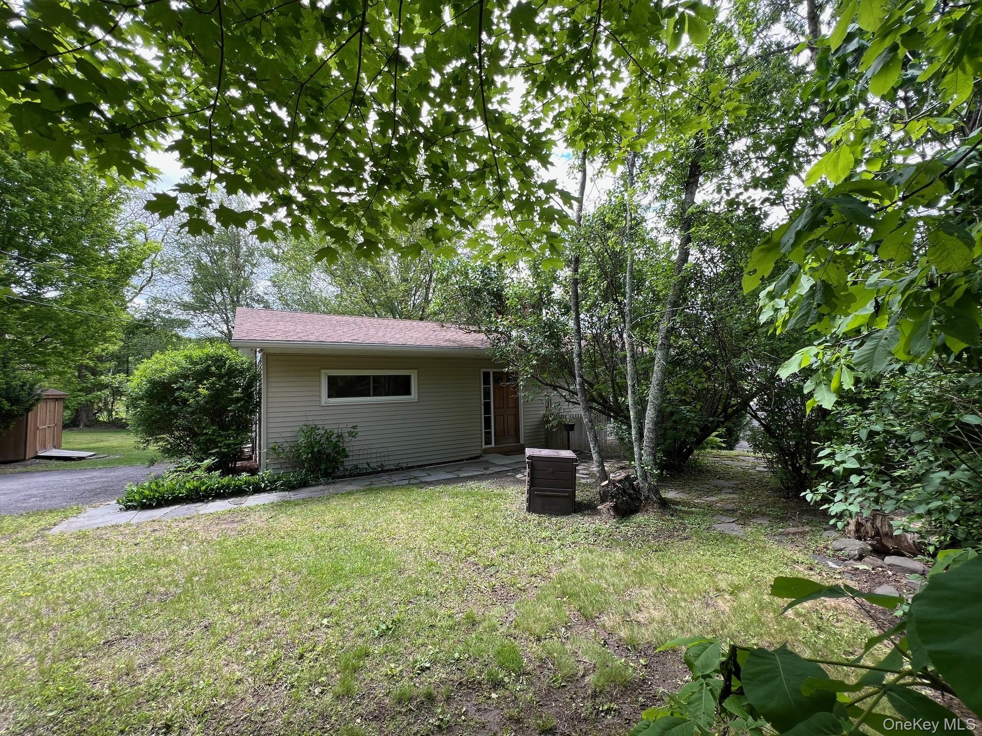 2 Shokan Park Road, Shokan, NY 12481