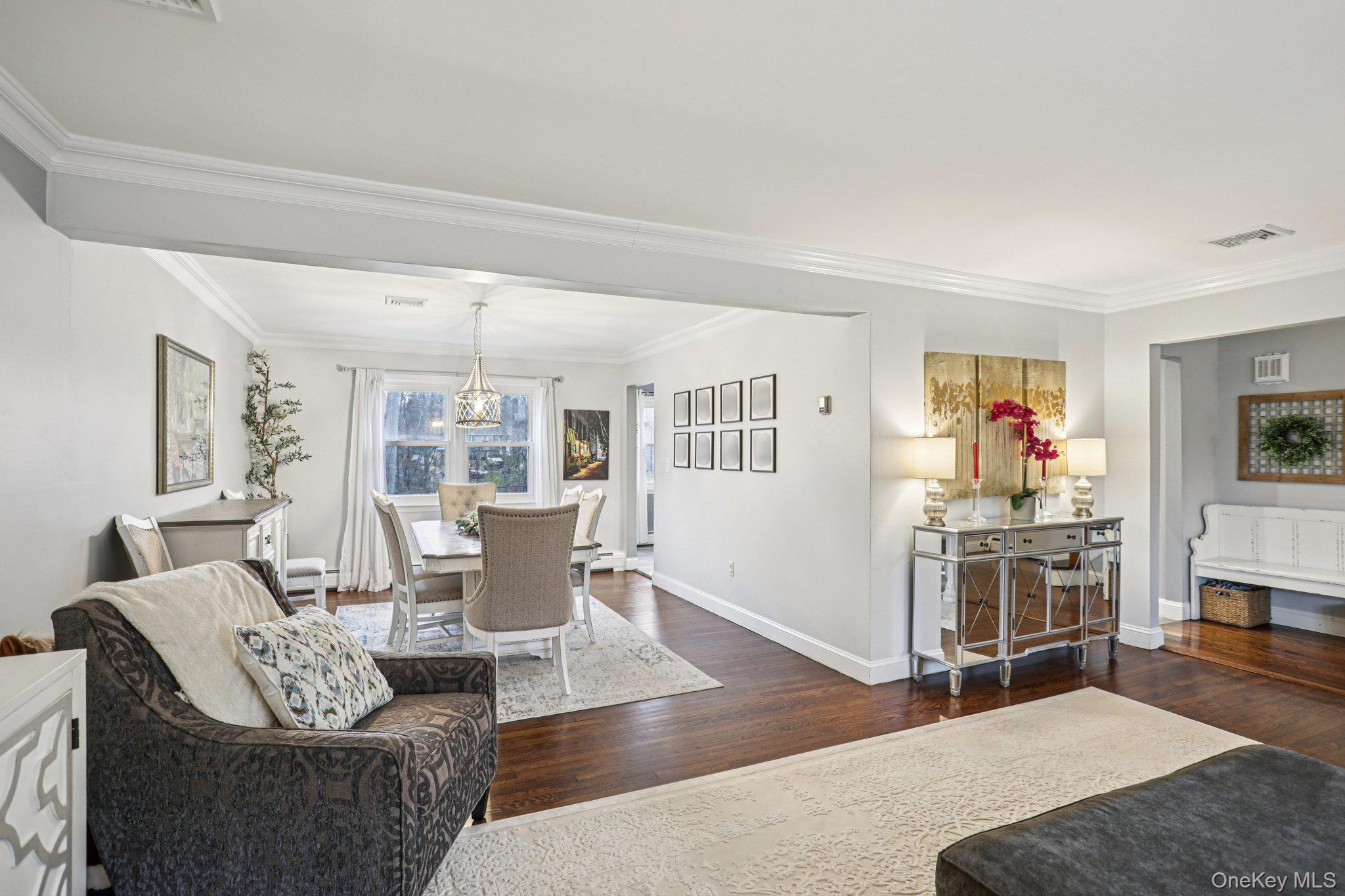 44 Minuteman Circle, Orangeburg, NY 10962