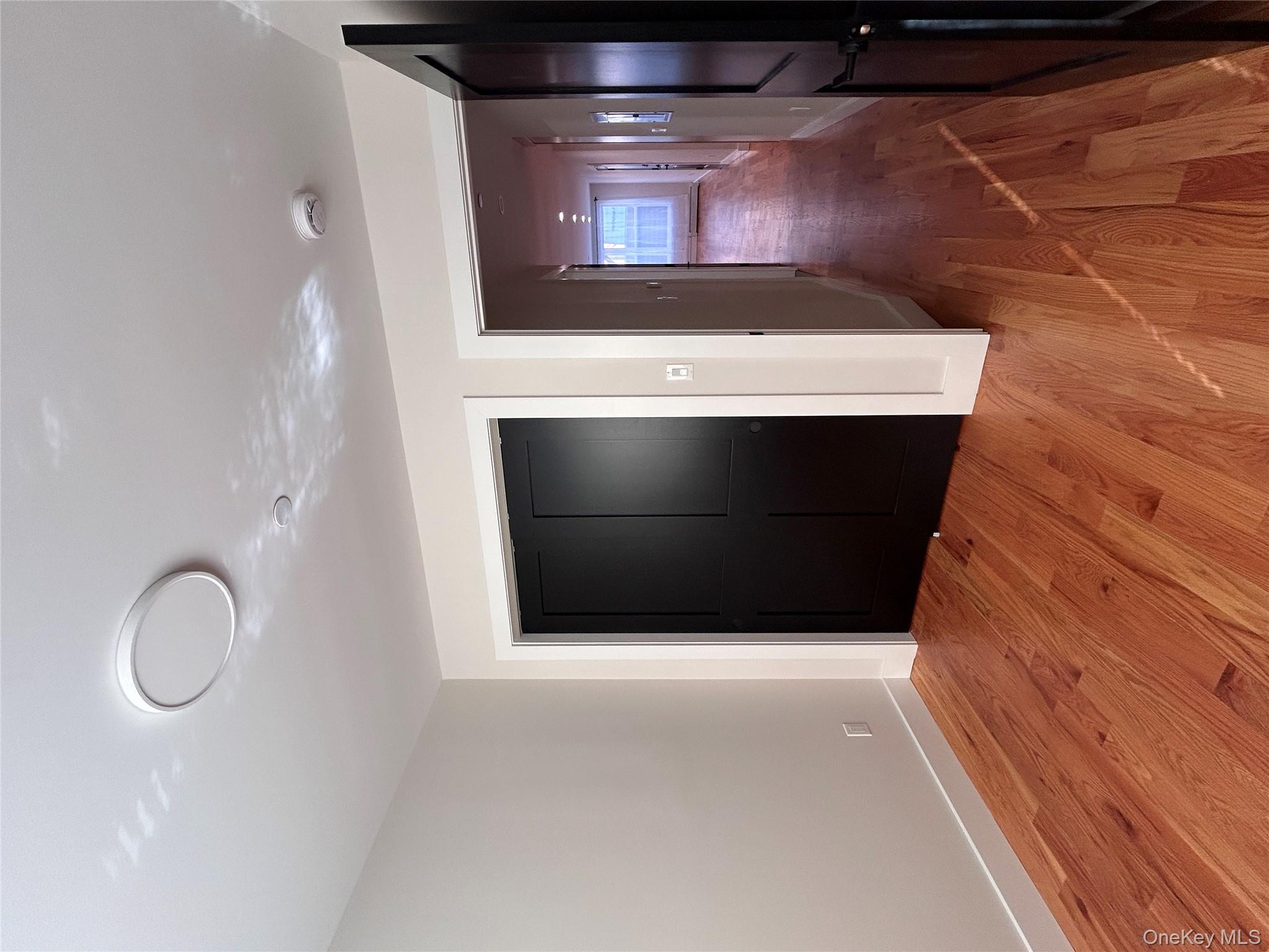 6014 Menahan Street, Ridgewood, NY 11385