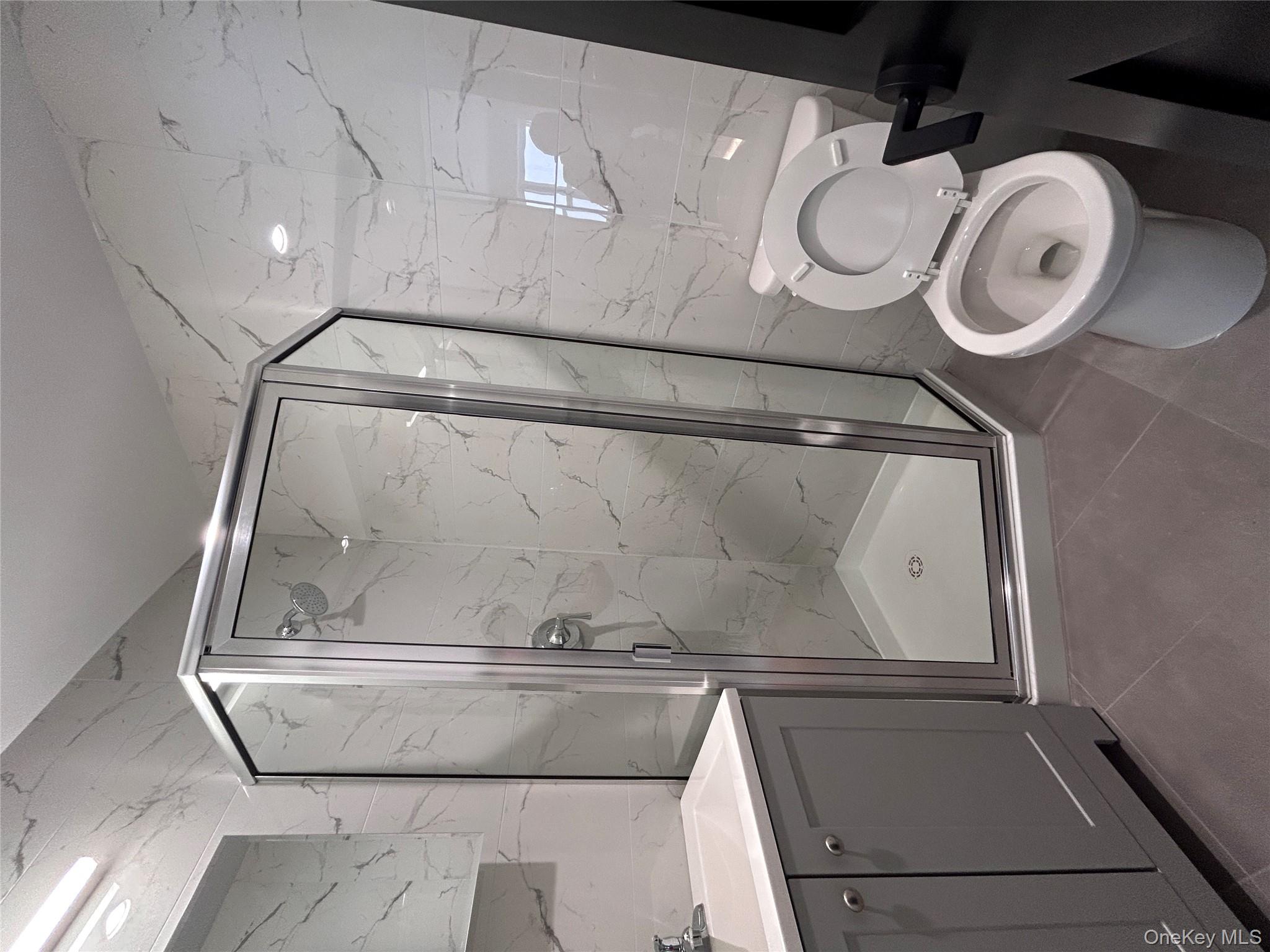 6014 Menahan Street, Ridgewood, NY 11385