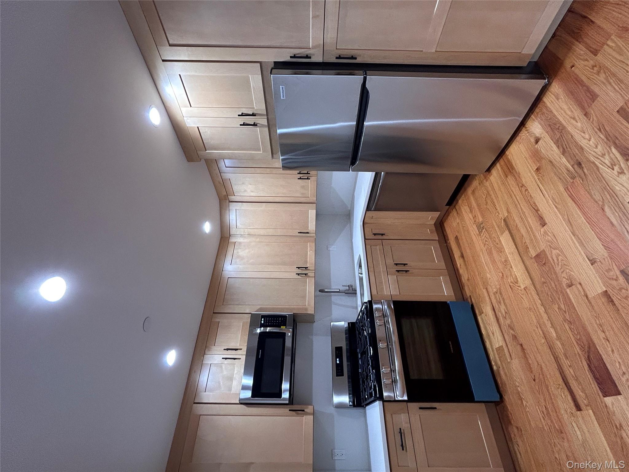 6014 Menahan Street, Ridgewood, NY 11385