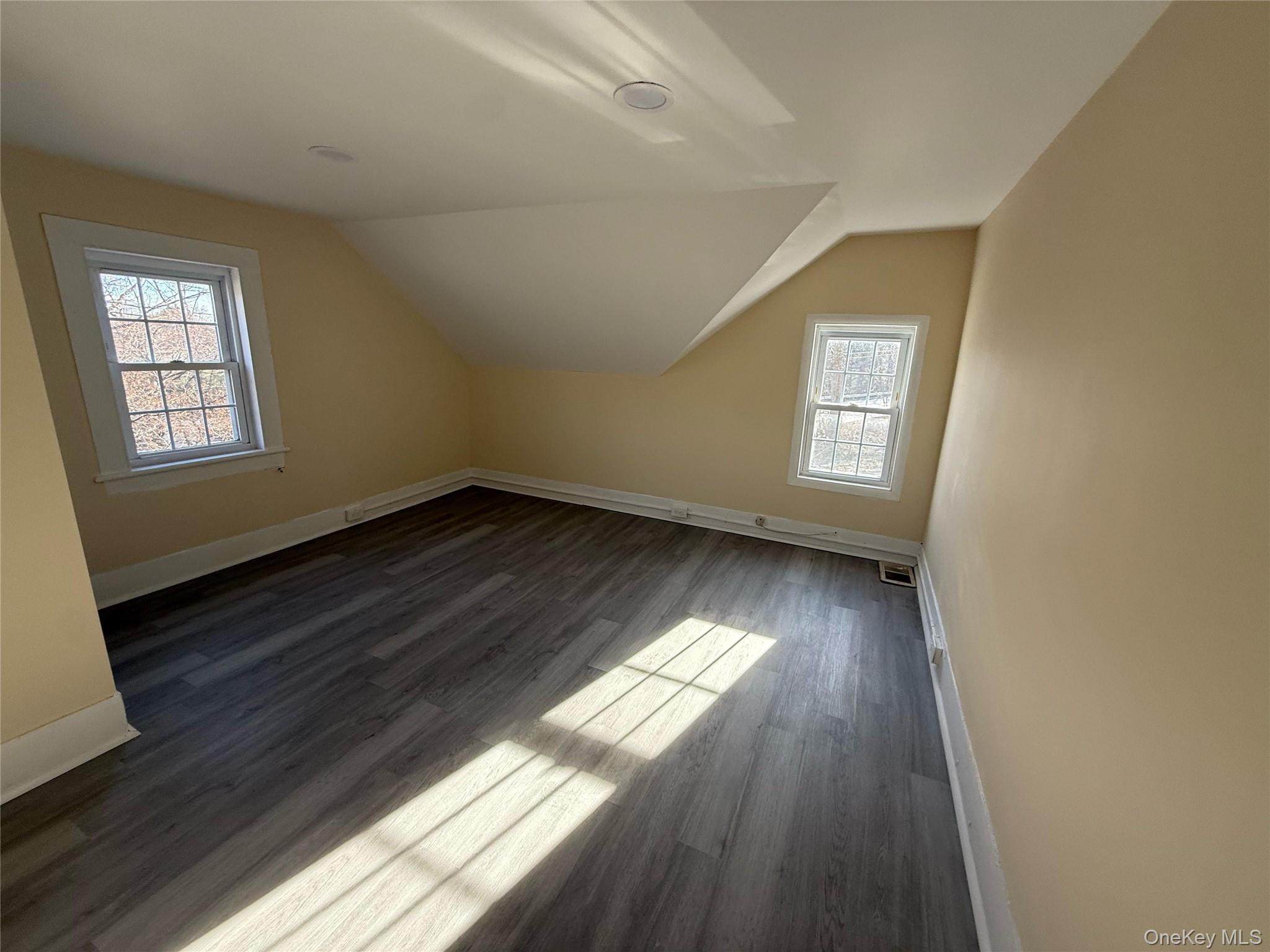 647 County Route 78, Middletown, NY 10940