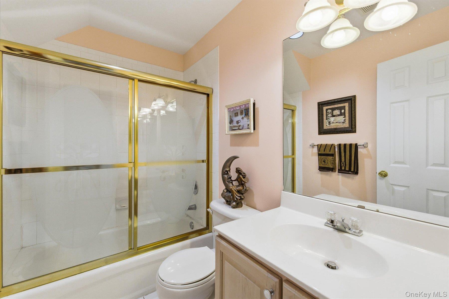 23 Goose Neck Lane, Riverhead, NY 11901