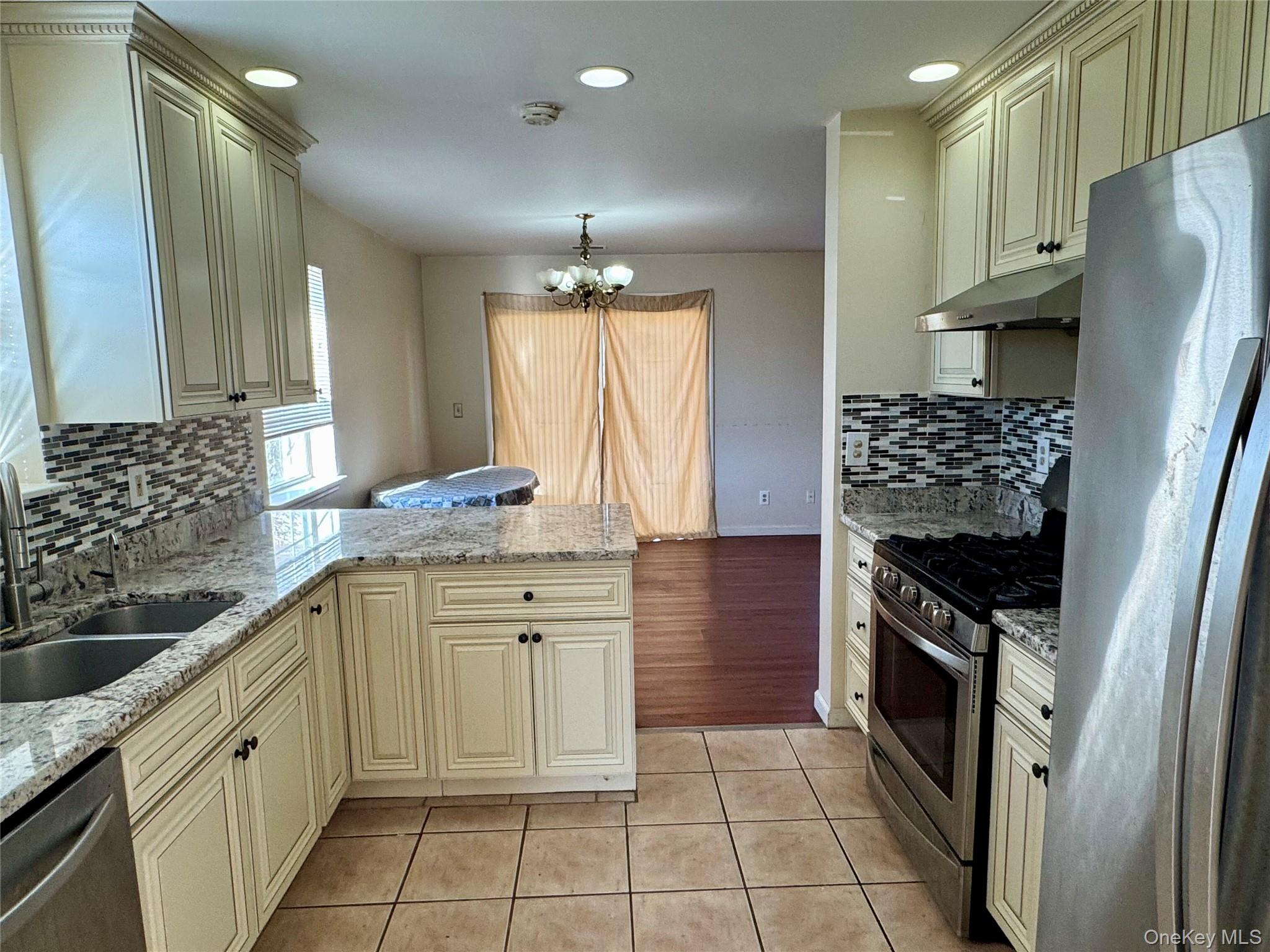 47 Brick Pond Rd, Middletown, NY 10940