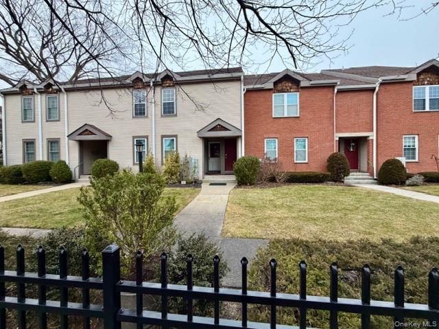 42 Greenmeadow Drive, Babylon, NY 11702