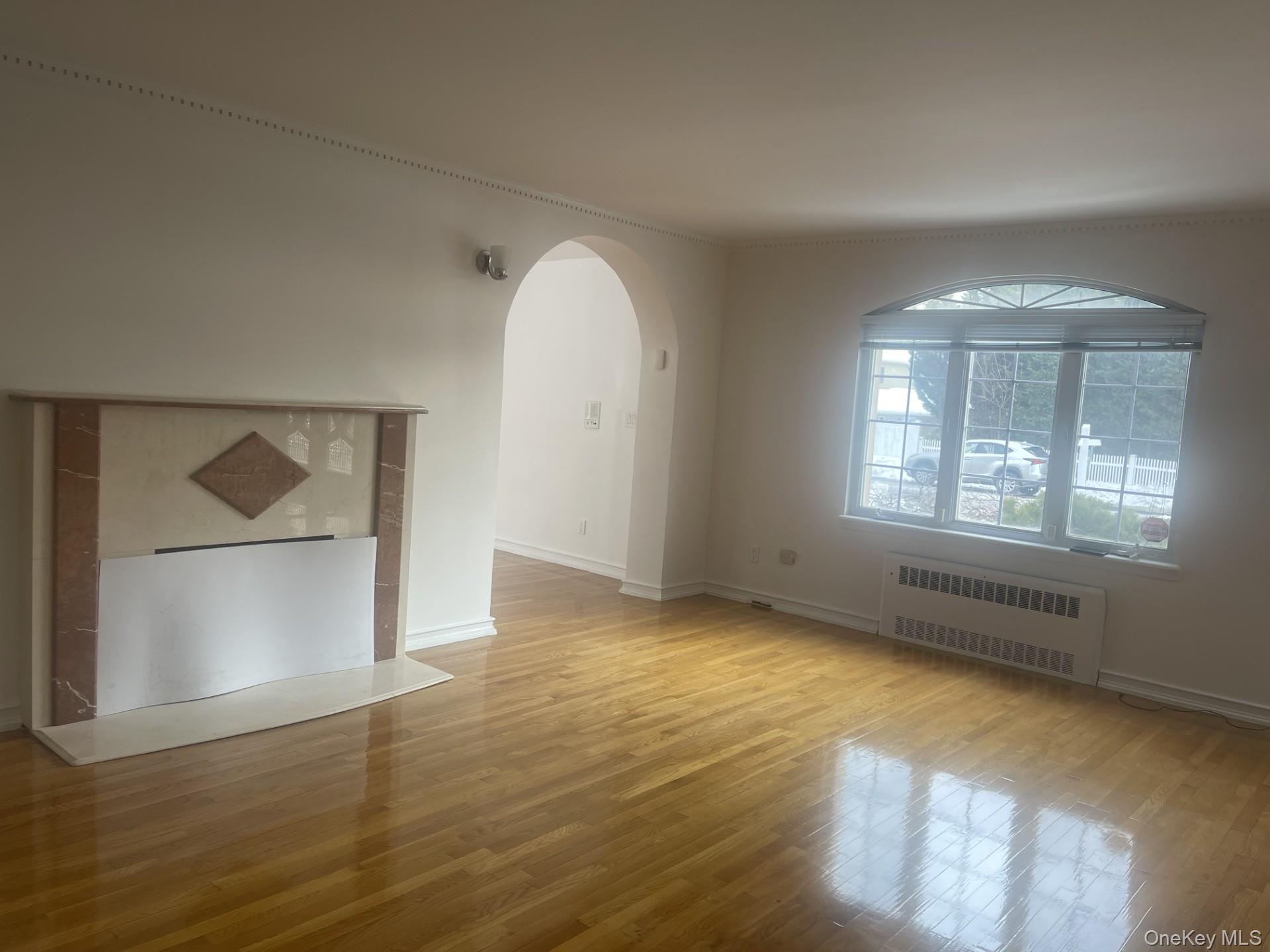 314 Main St, East Rockaway, NY 11518