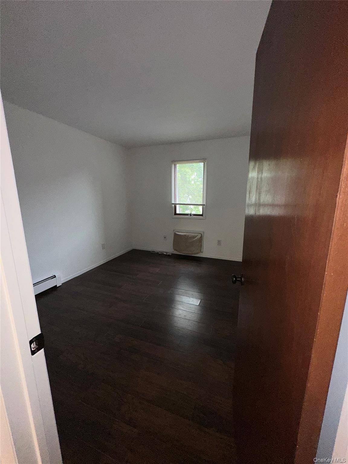 83 Manorhaven Boulevard # 83, Port Washington, NY 11050