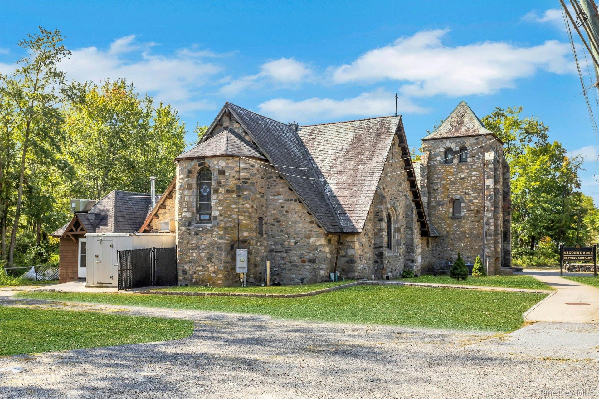 1715 E Main Street, Mohegan Lake, NY 10547