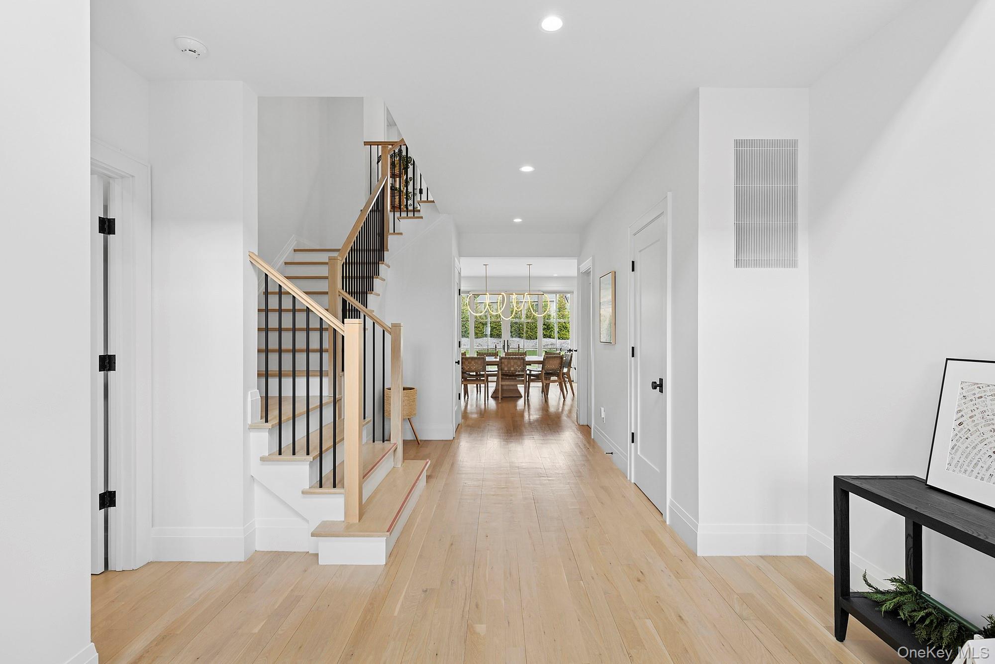 8 Sweetgrass Road, Westhampton, NY 11977