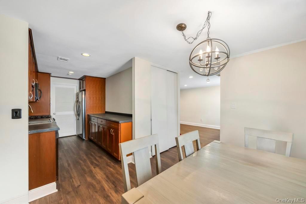 172 Skyline Drive, Coram, NY 11727