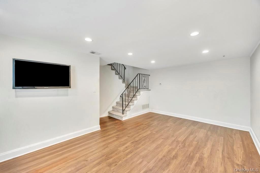 172 Skyline Drive, Coram, NY 11727