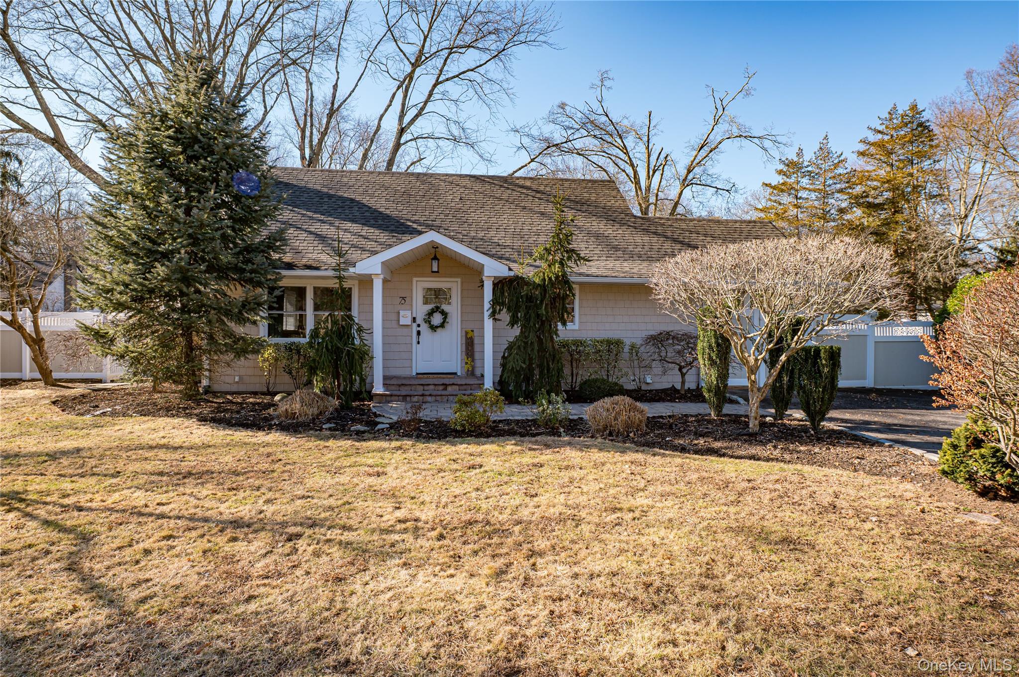 75 Hazard Avenue, Huntington Station, NY 11746