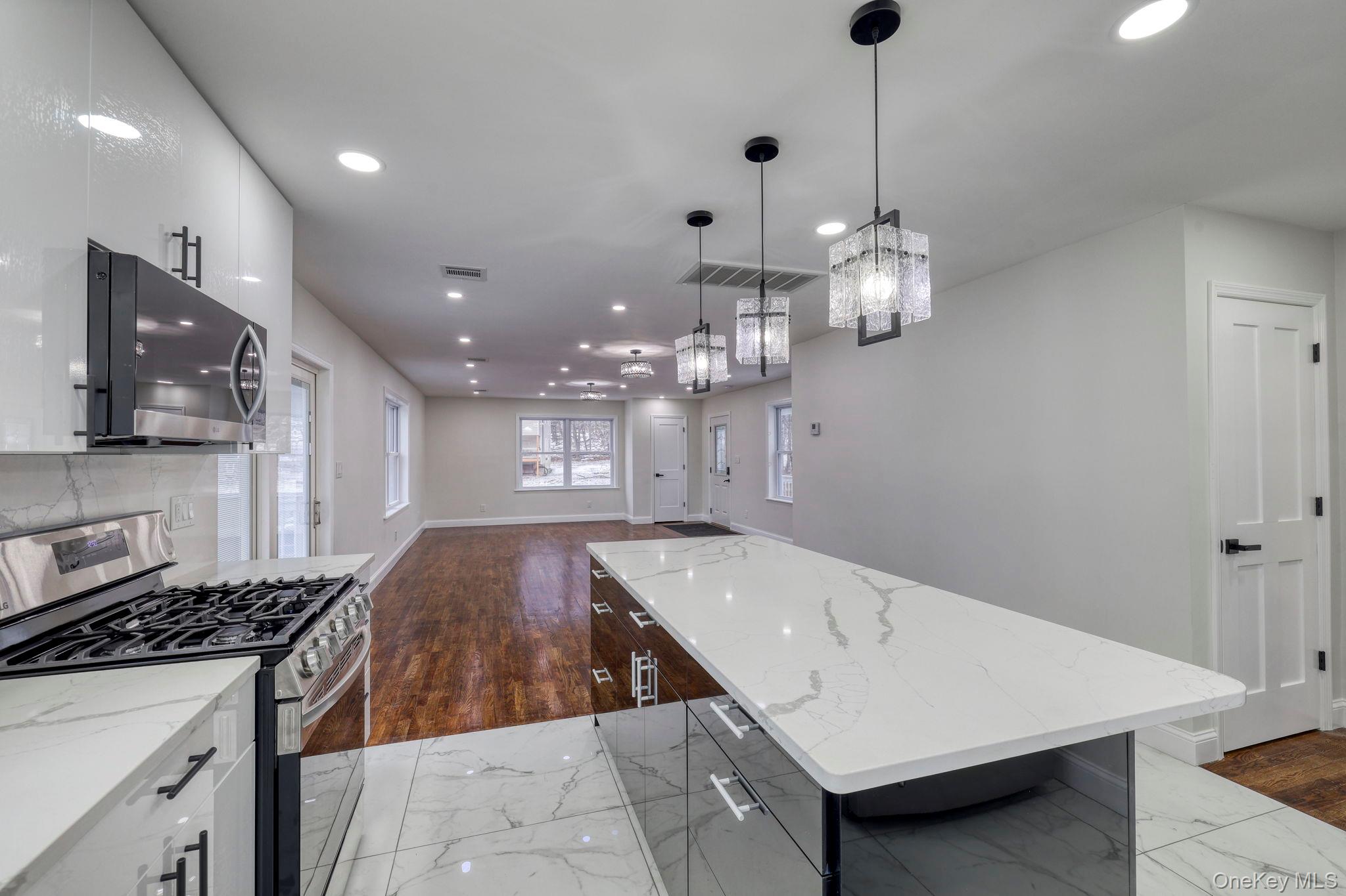 3342 State Route 42, Monticello, NY 12701