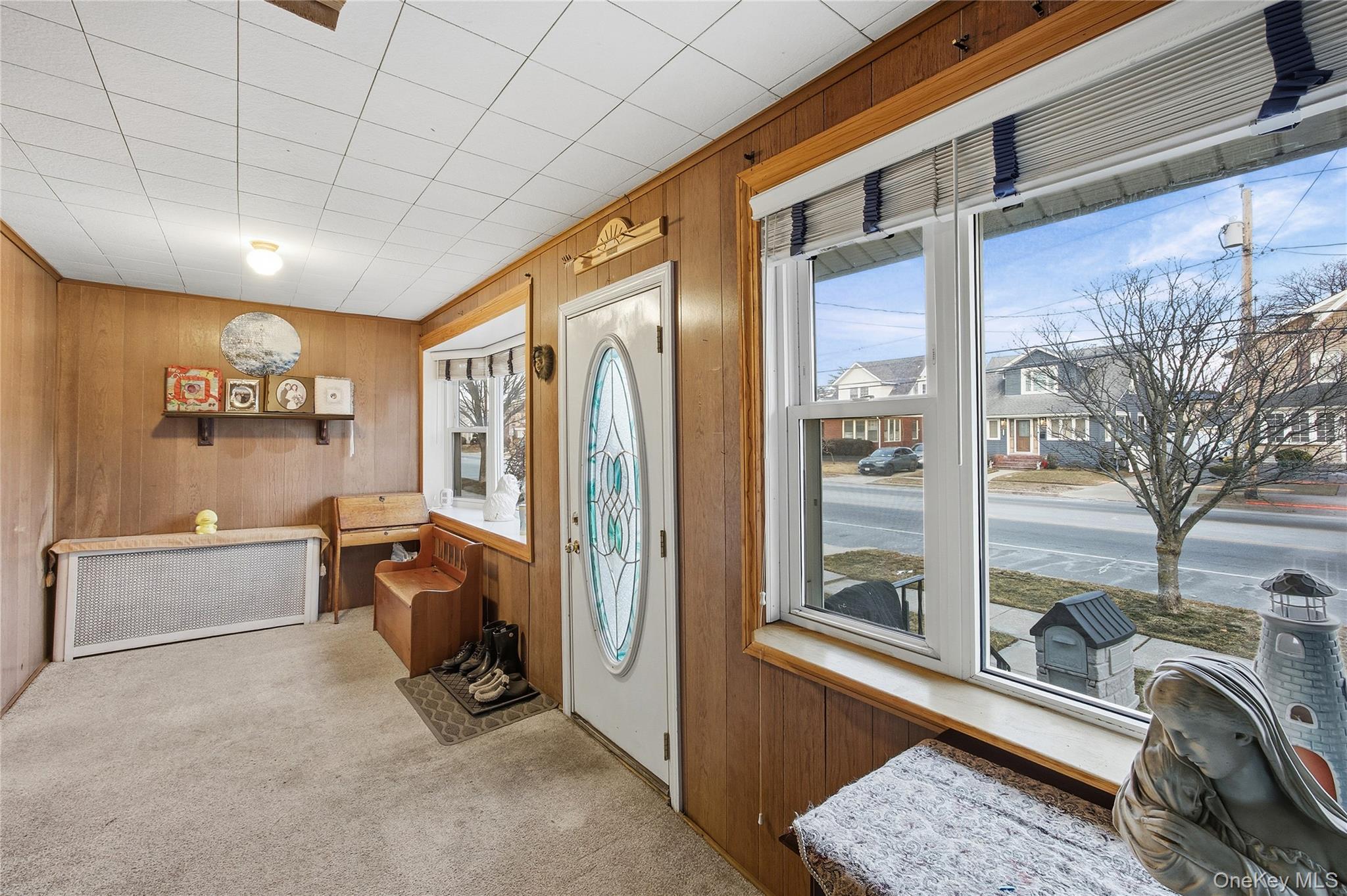 152 Rockaway Parkway, Valley Stream, NY 11580