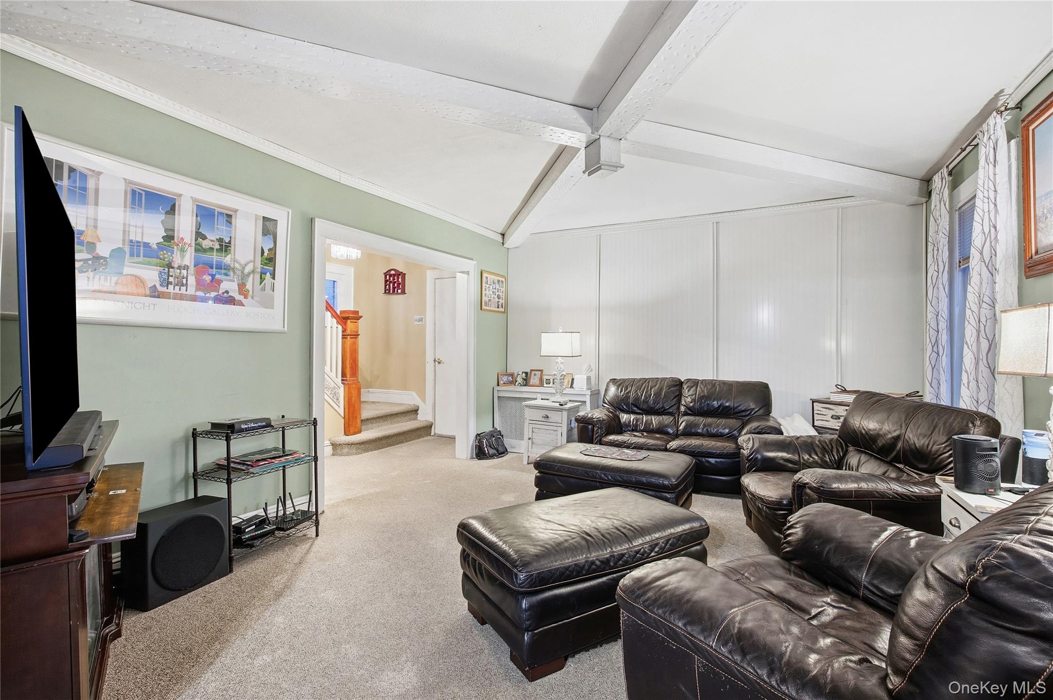 152 Rockaway Parkway, Valley Stream, NY 11580