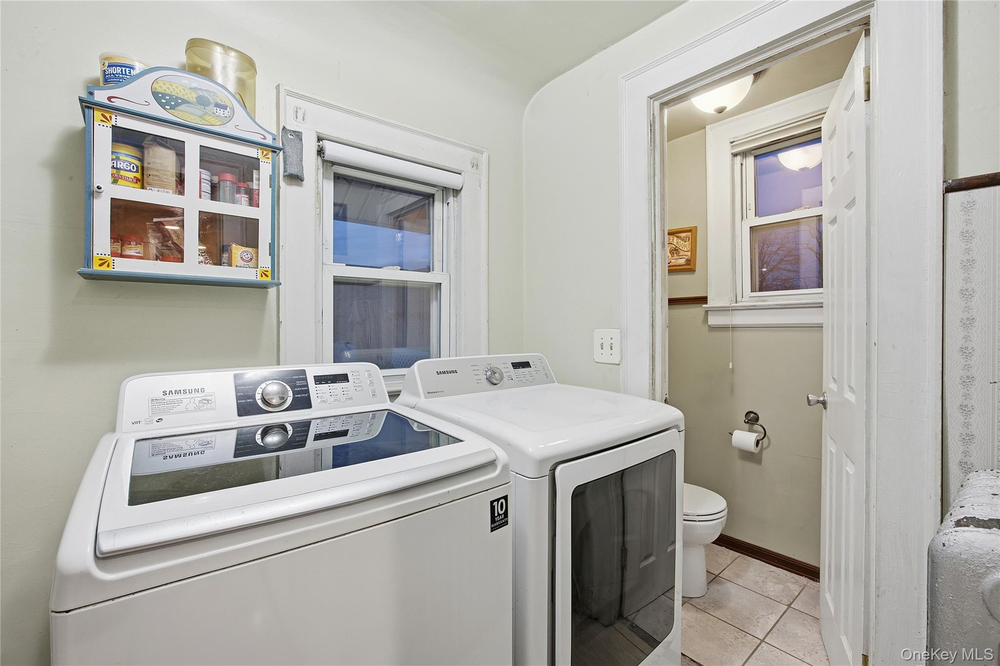 152 Rockaway Parkway, Valley Stream, NY 11580