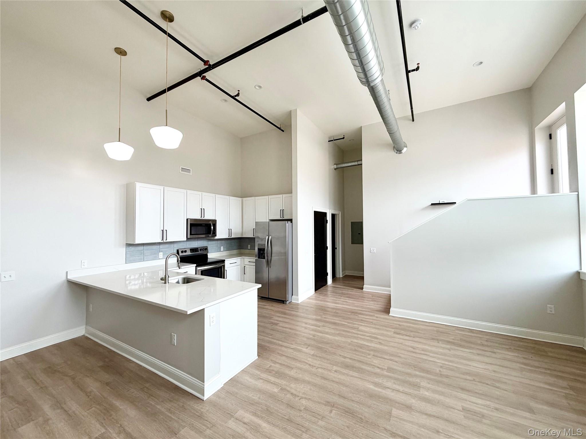 17 Anya Court # 301, Poughkeepsie, NY 12603