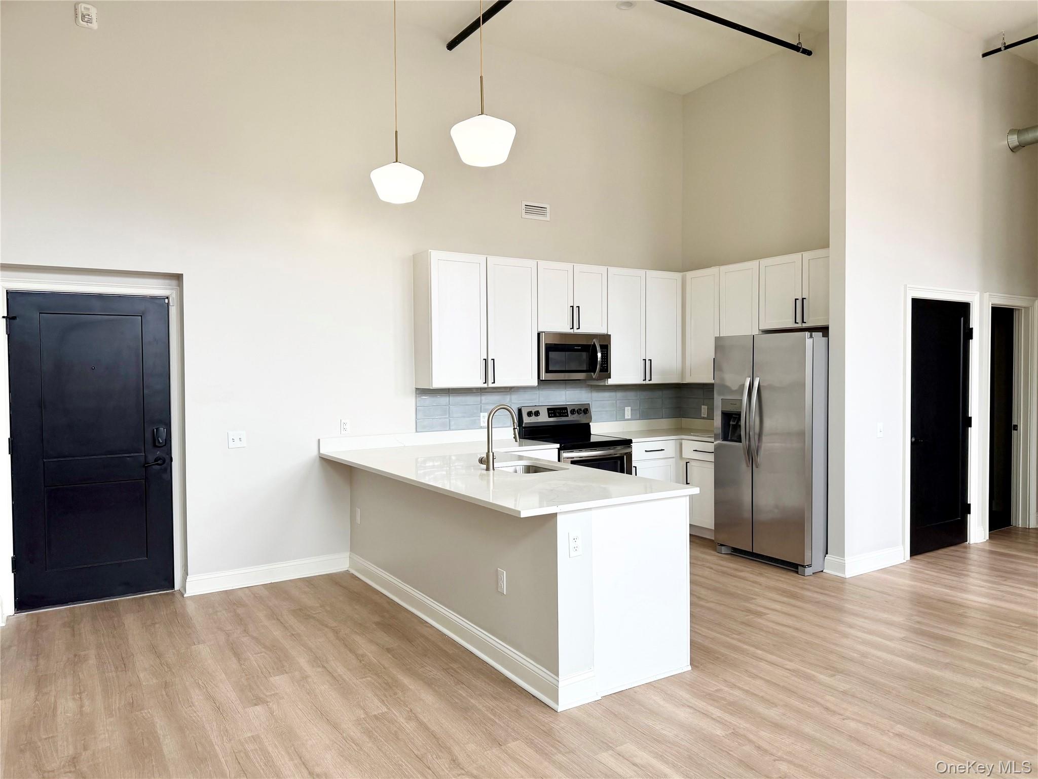 17 Anya Court # 301, Poughkeepsie, NY 12603