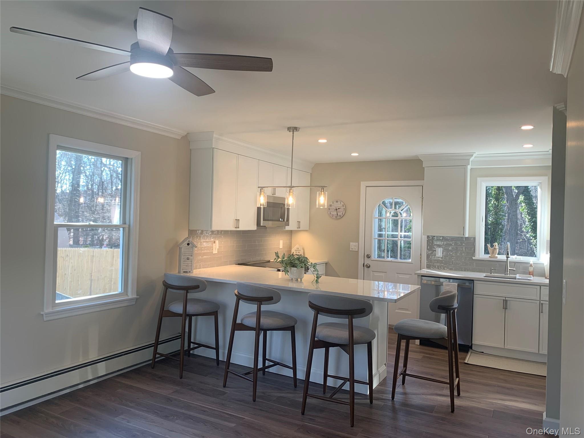 6 Acorn Lane, Stony Brook, NY 11790