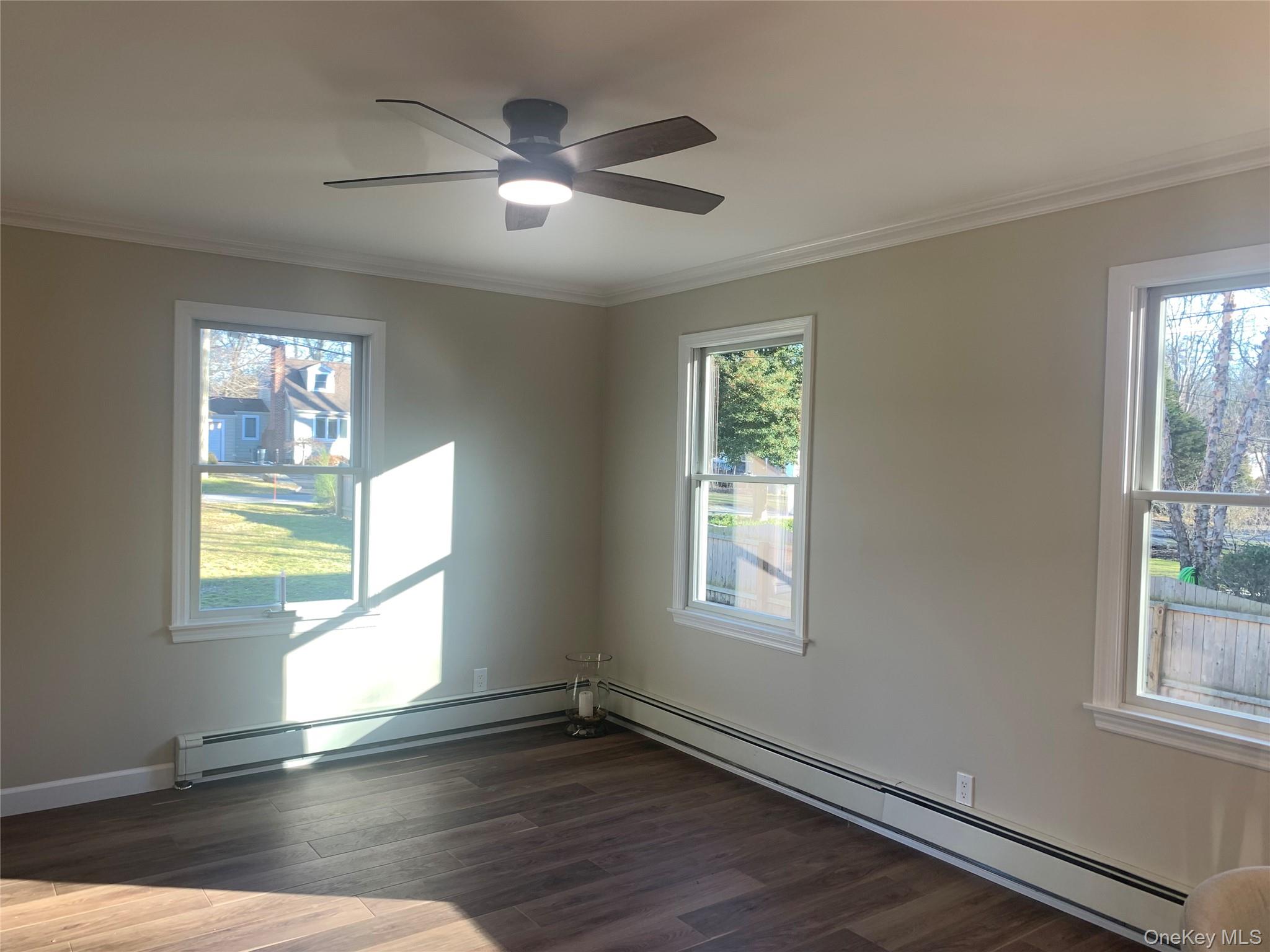 6 Acorn Lane, Stony Brook, NY 11790