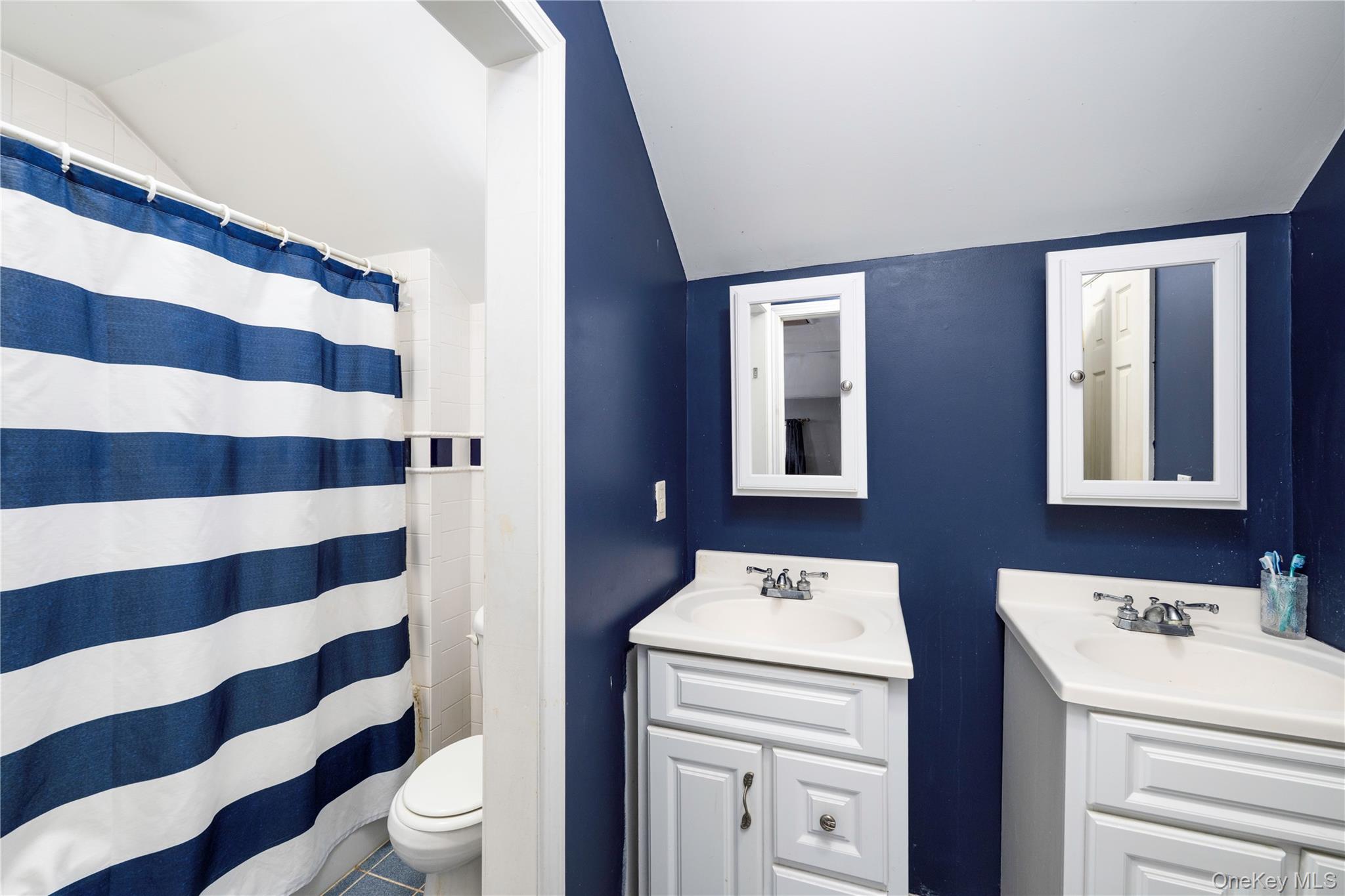 18 Parker Drive, Mahopac, NY 10541