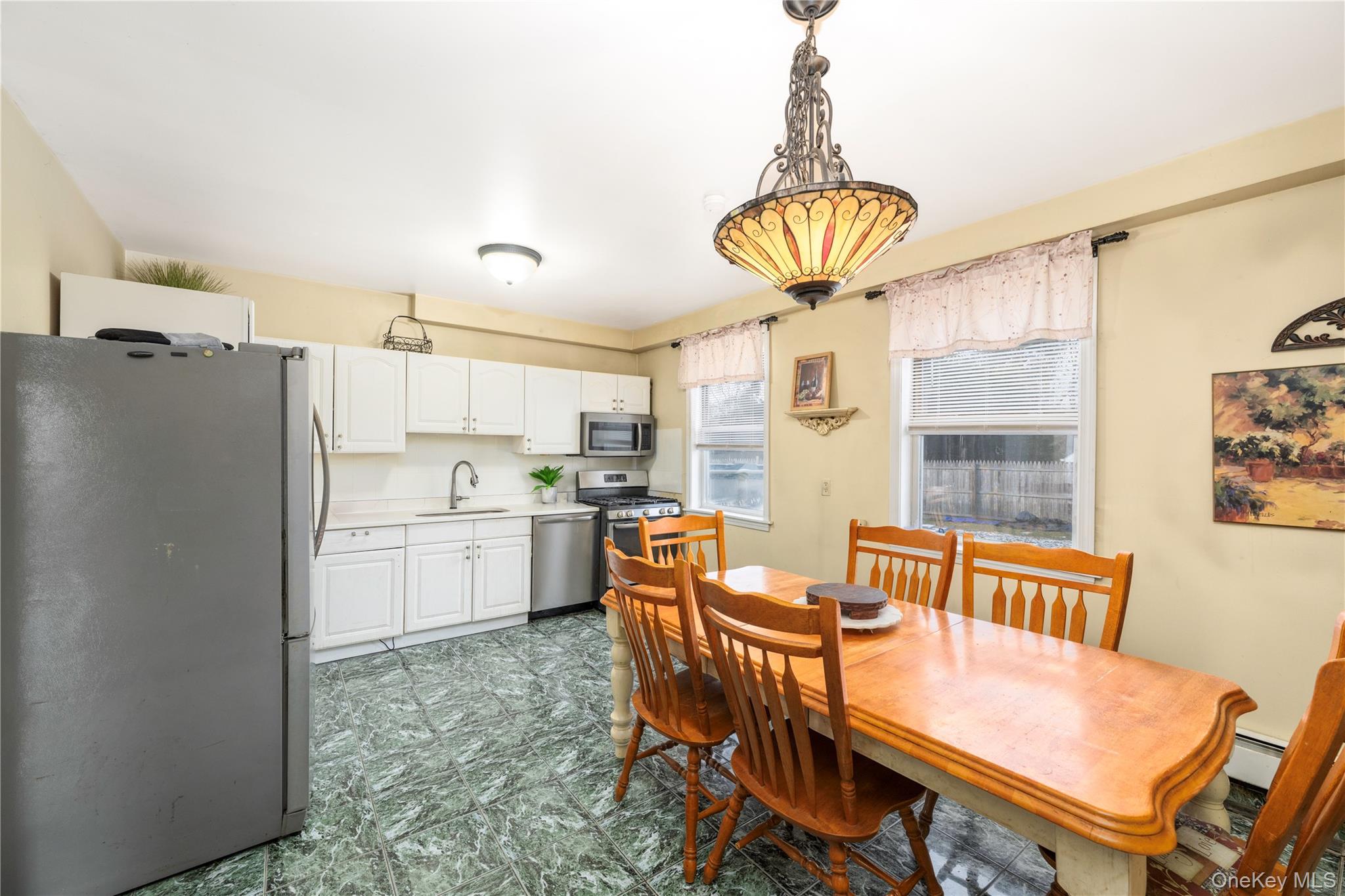 18 Parker Drive, Mahopac, NY 10541