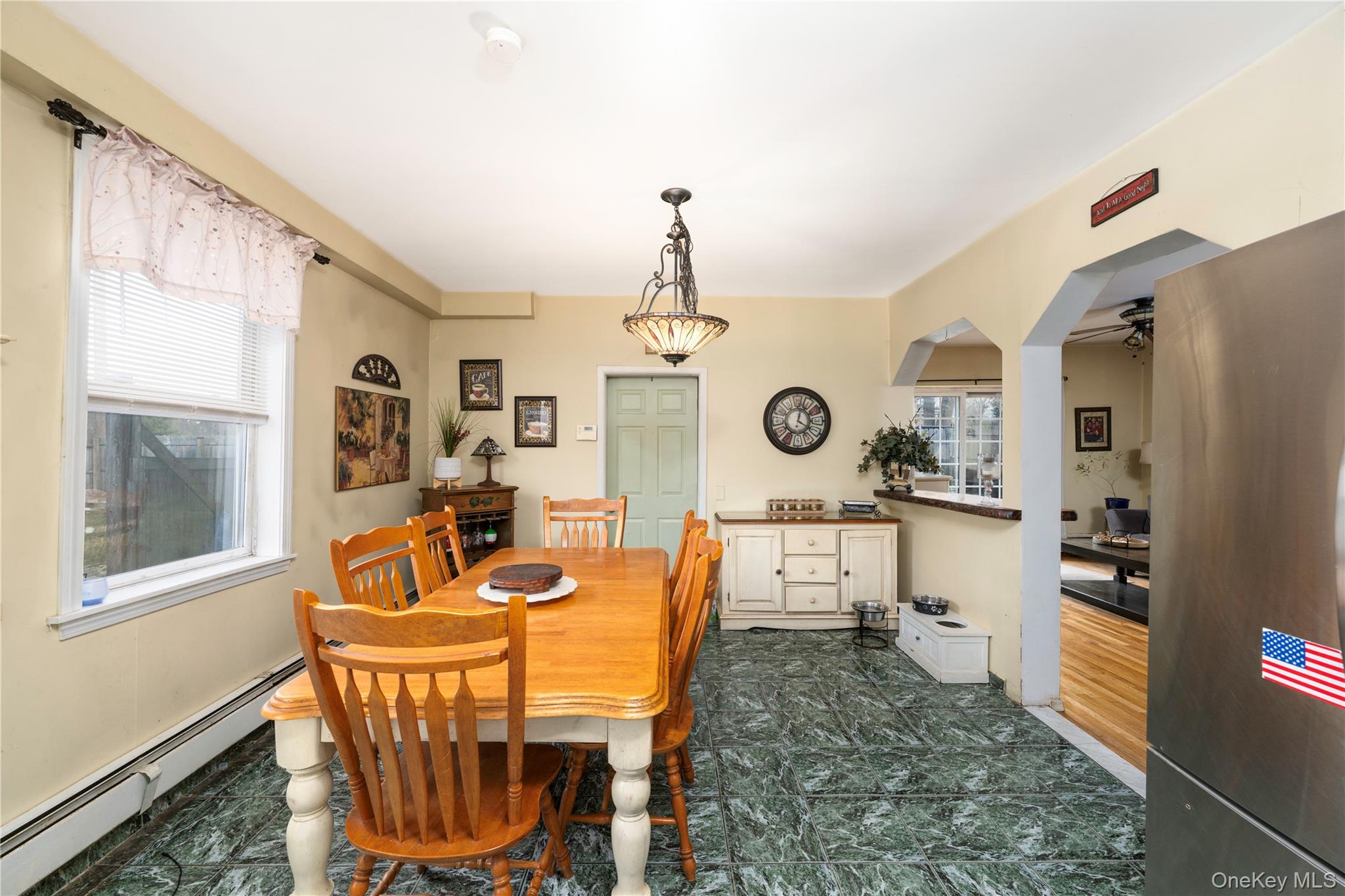 18 Parker Drive, Mahopac, NY 10541