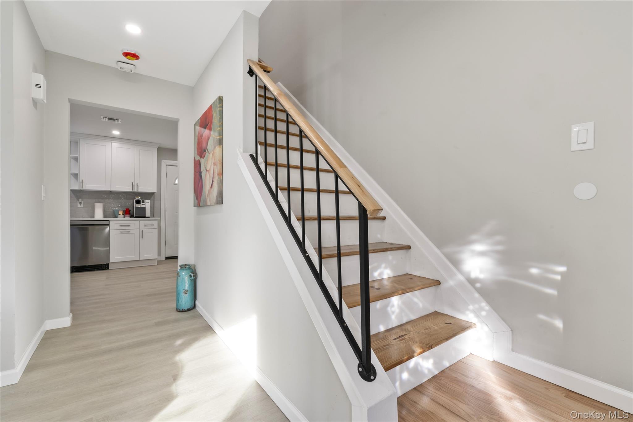 15 Bellaire Drive, Ridge, NY 11961