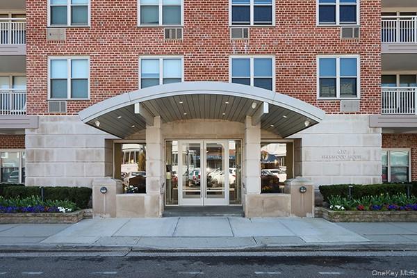 410 E Broadway # 2X, Long Beach, NY 11561