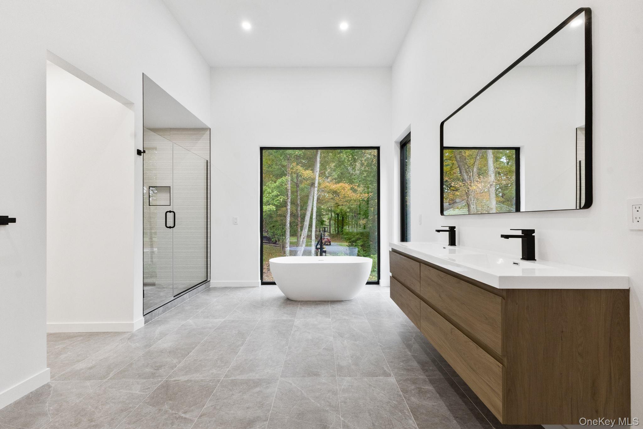 10 East Lane, Armonk, NY 10504