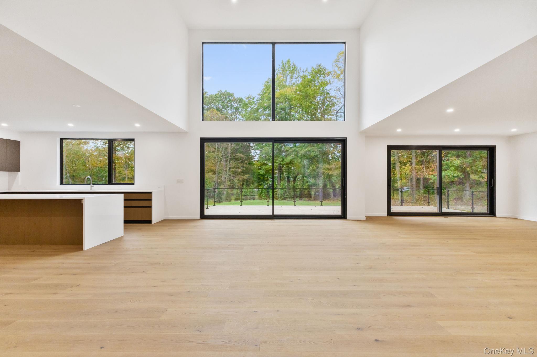 10 East Lane, Armonk, NY 10504