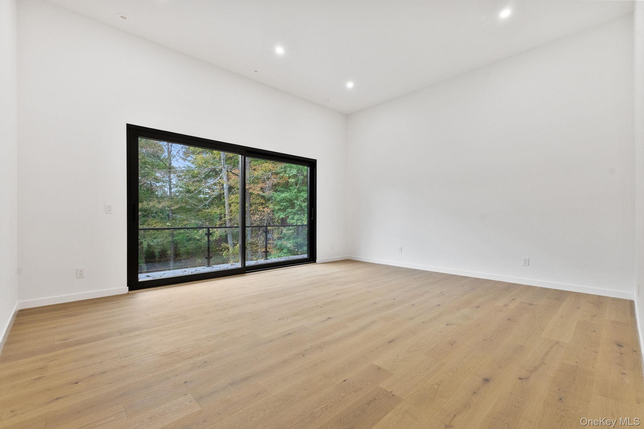 10 East Lane, Armonk, NY 10504