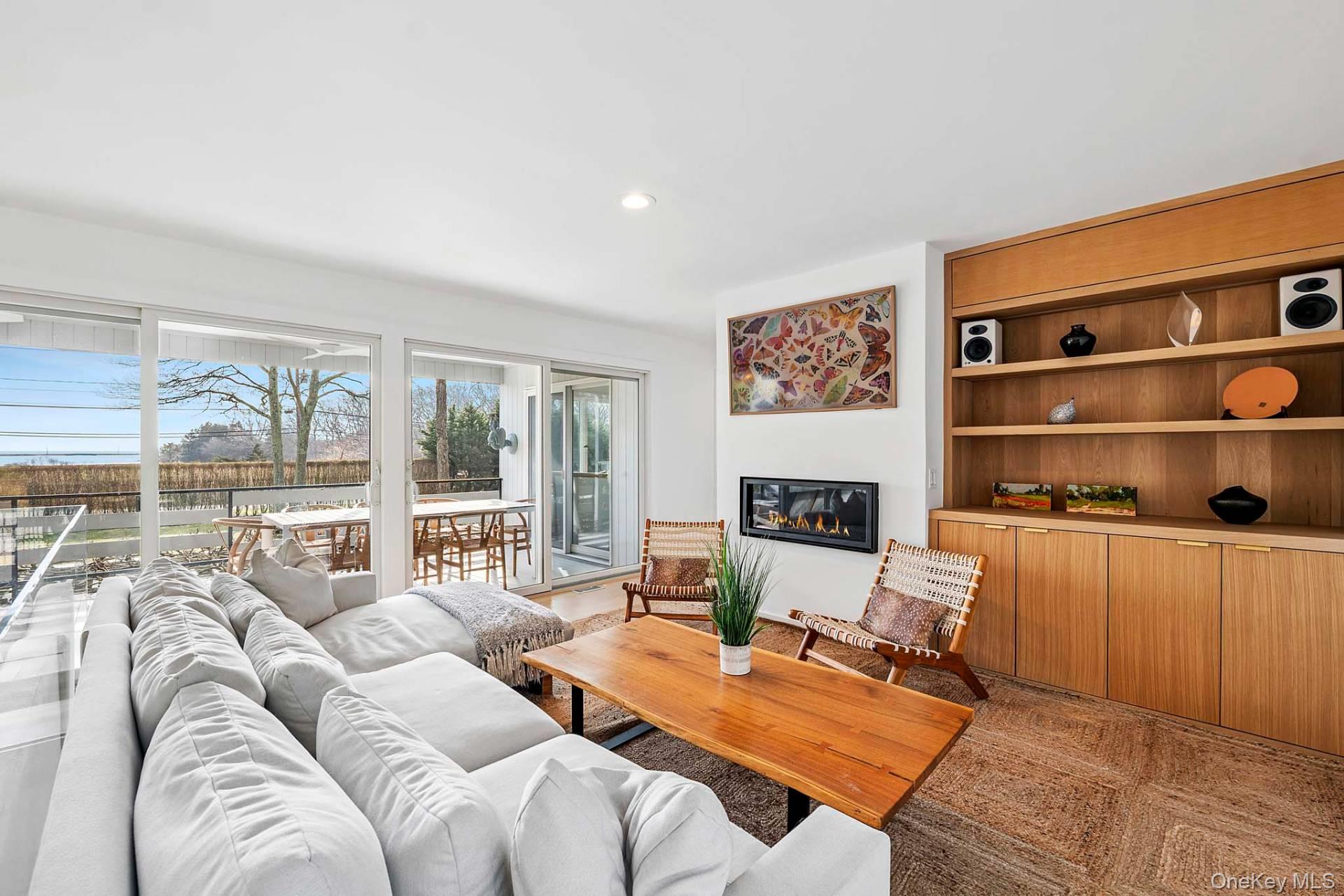 1039 Springs Fireplace Road, East Hampton, NY 11937