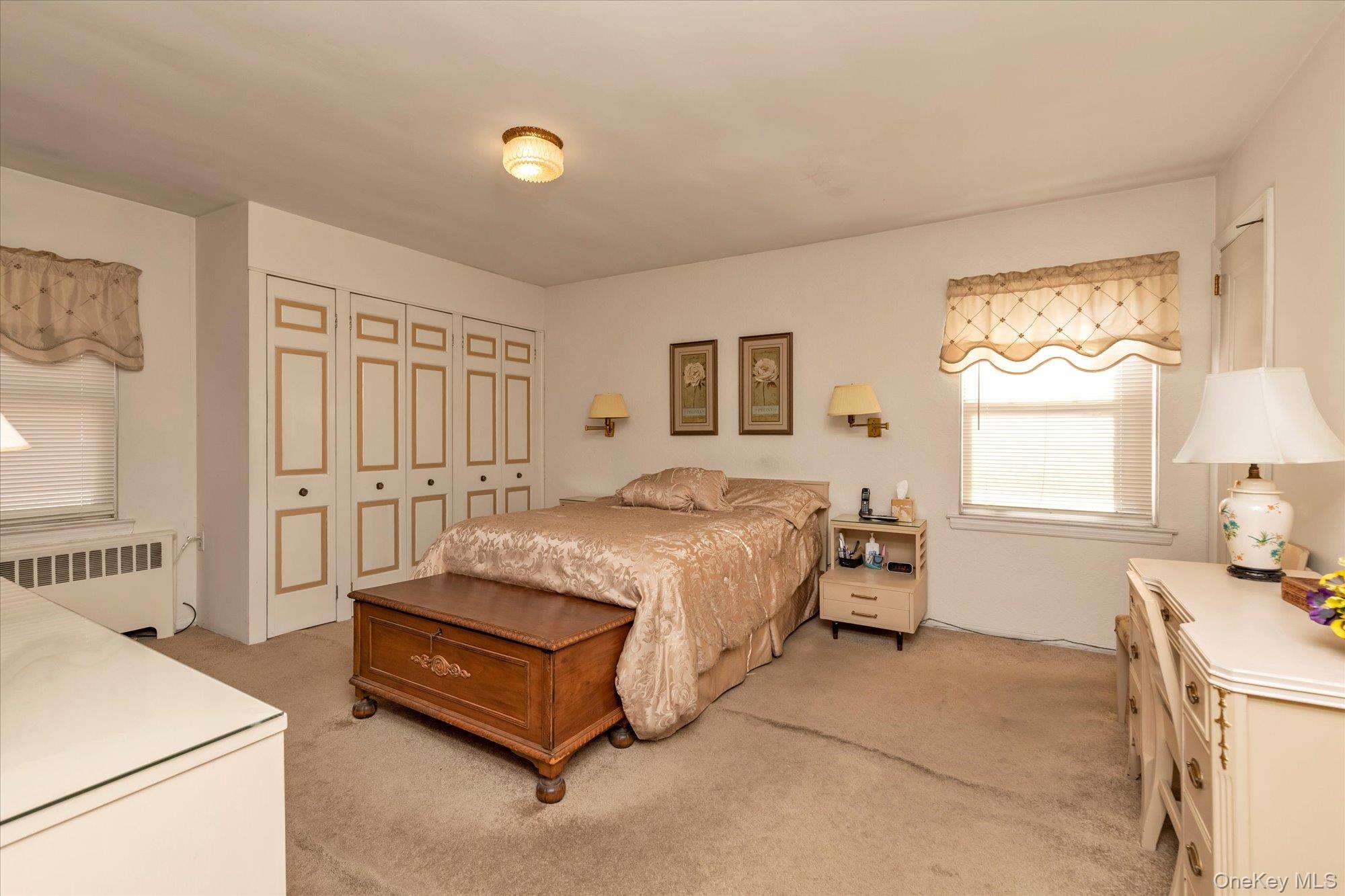 154 S Brush Drive, Valley Stream, NY 11581