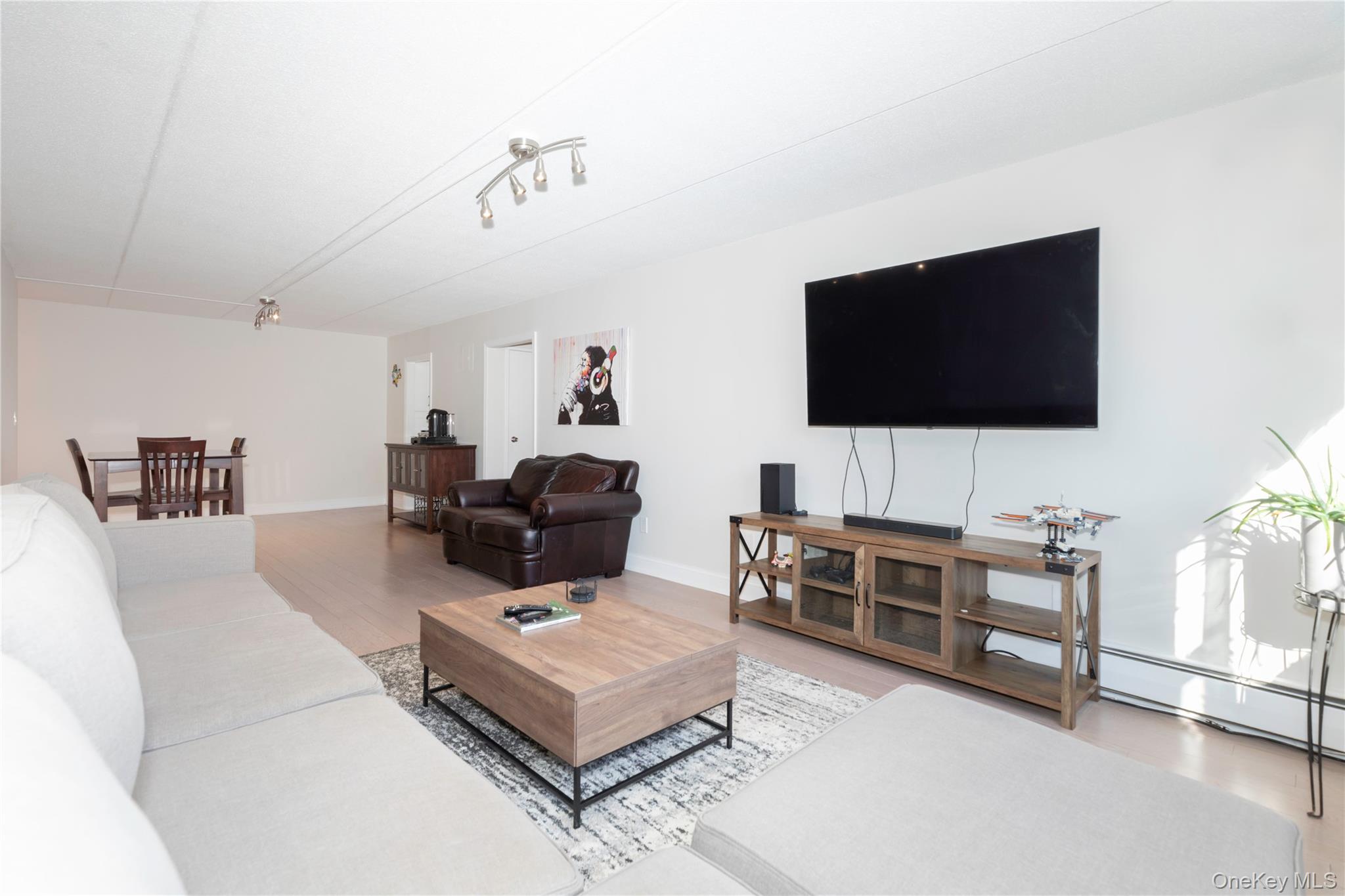 4 Consulate Drive # 3D, Tuckahoe, NY 10707