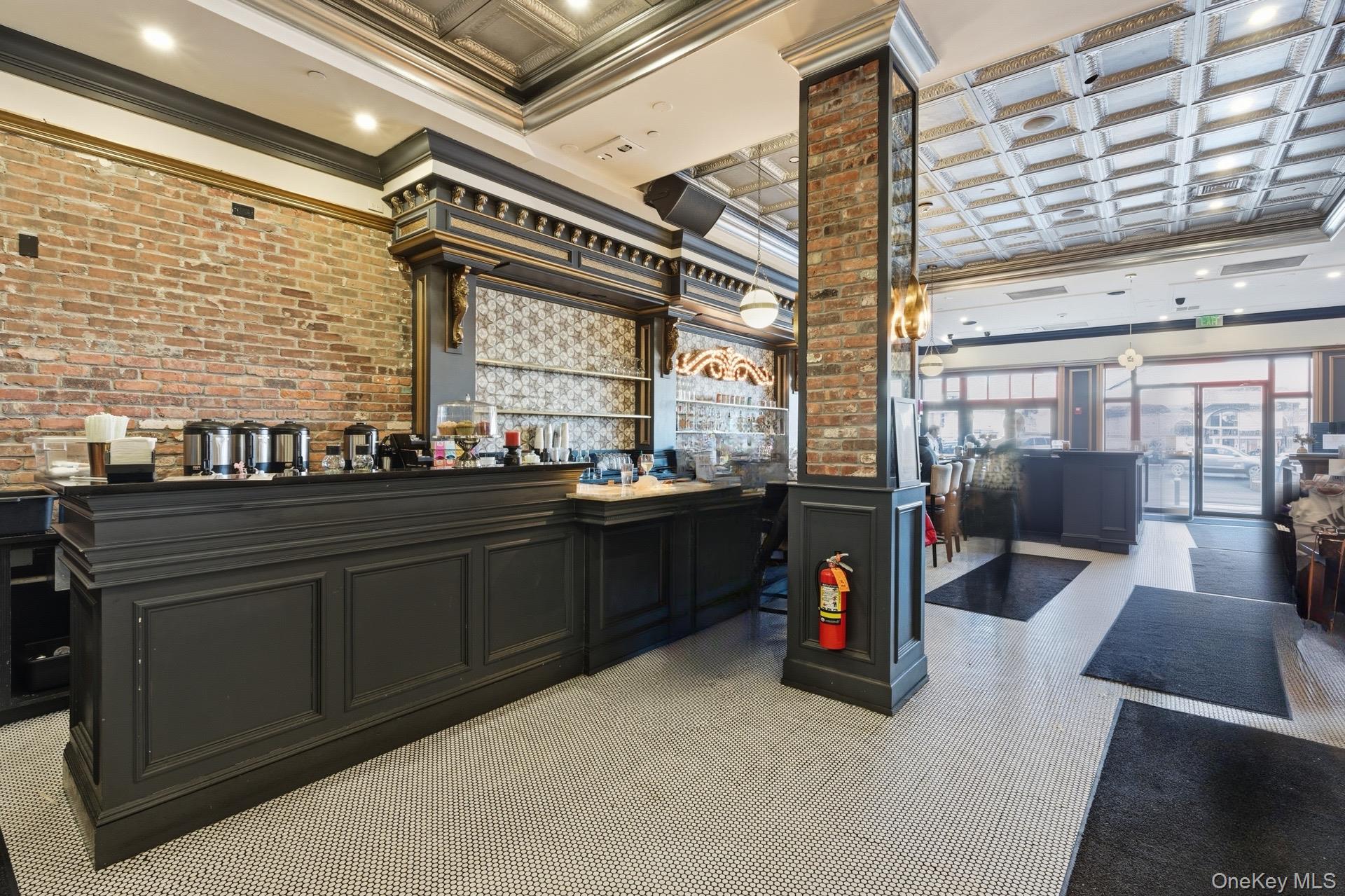 20 W Park Ave, Long Beach, NY 11561