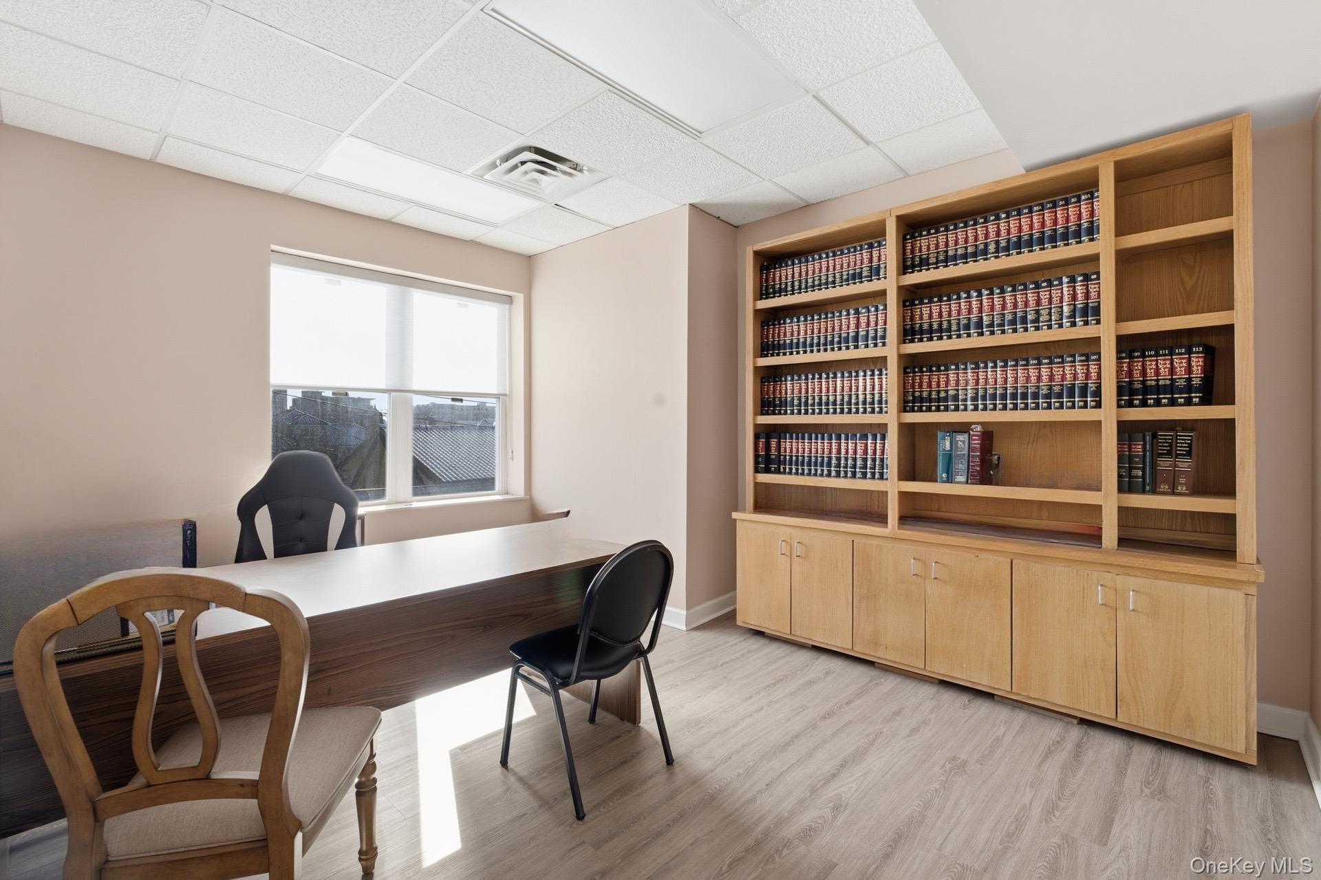 20 W Park Ave, Long Beach, NY 11561