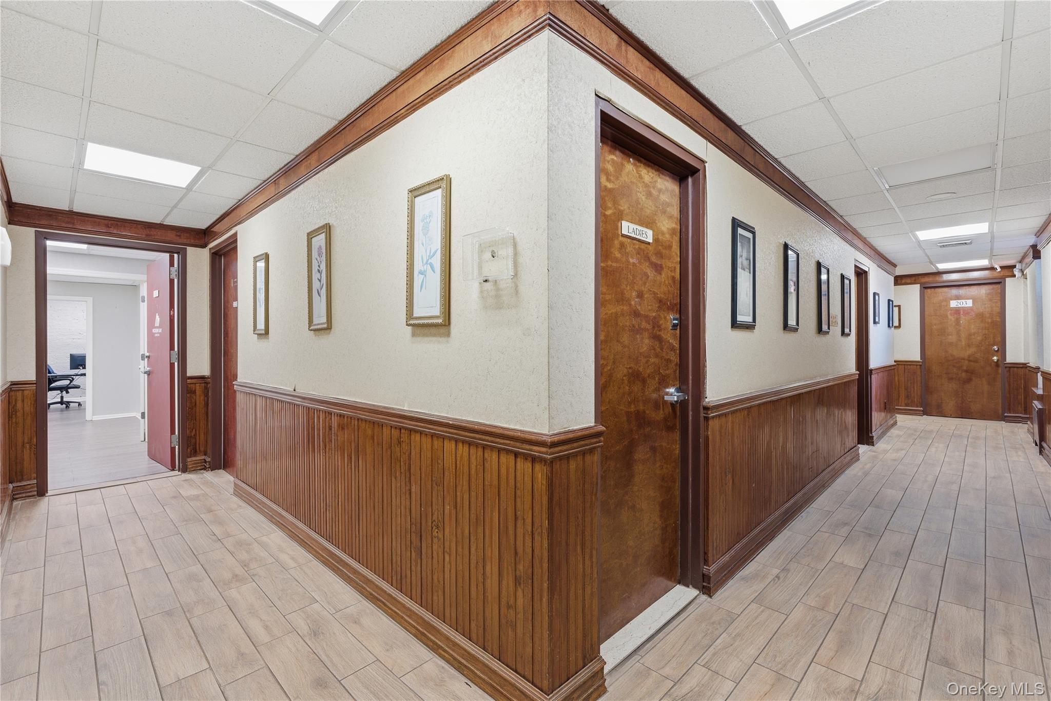 20 W Park Ave, Long Beach, NY 11561