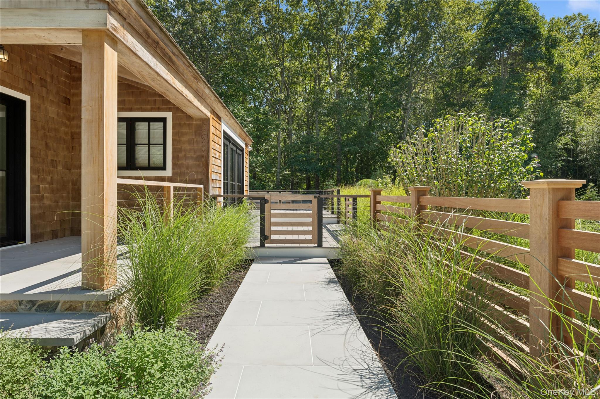 70 Glenview Drive, Southampton, NY 11968