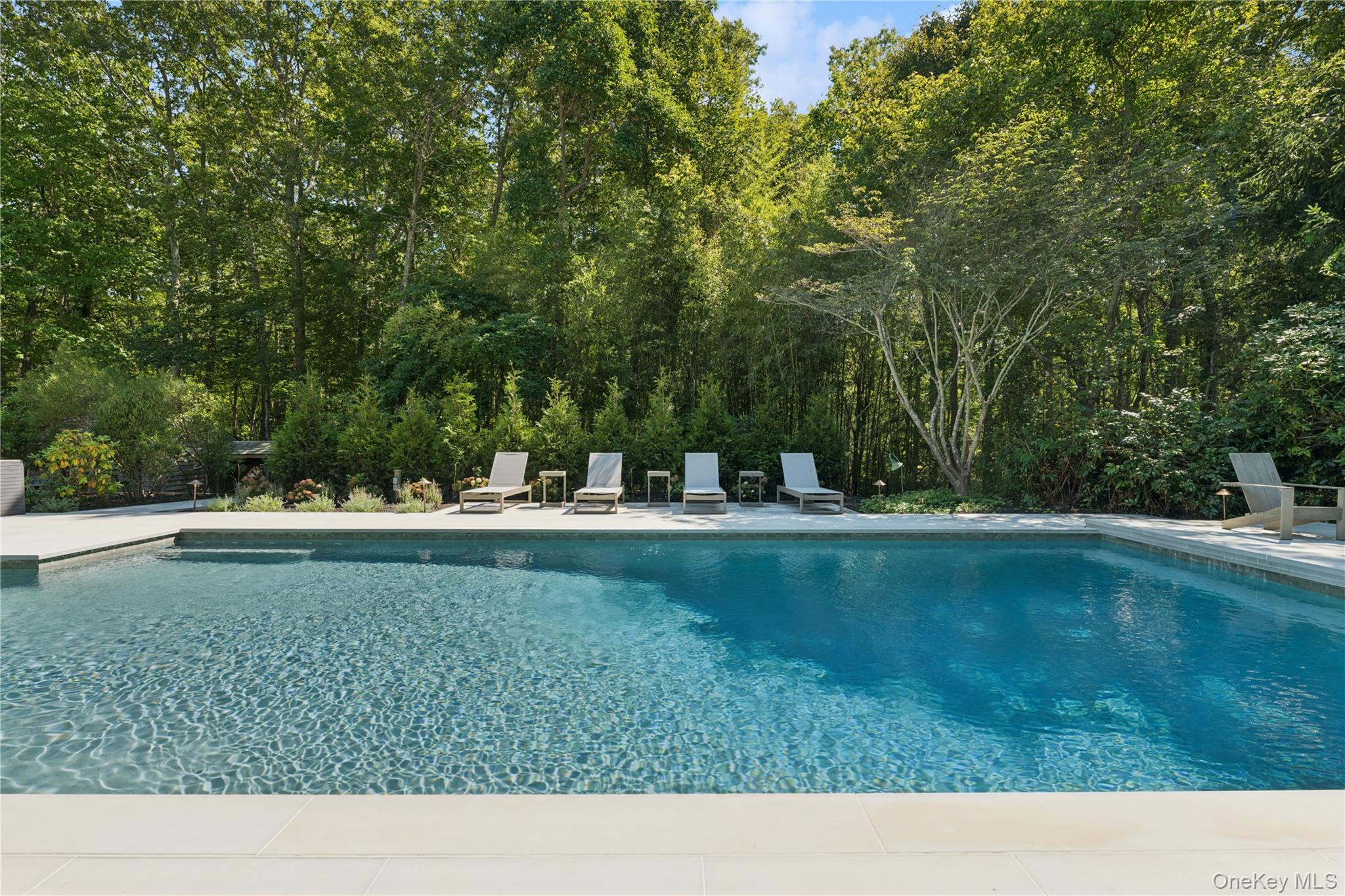 70 Glenview Drive, Southampton, NY 11968