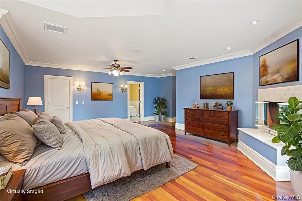 52 Brushy Neck Lane, Westhampton, NY 11977