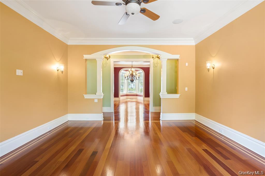 52 Brushy Neck Lane, Westhampton, NY 11977